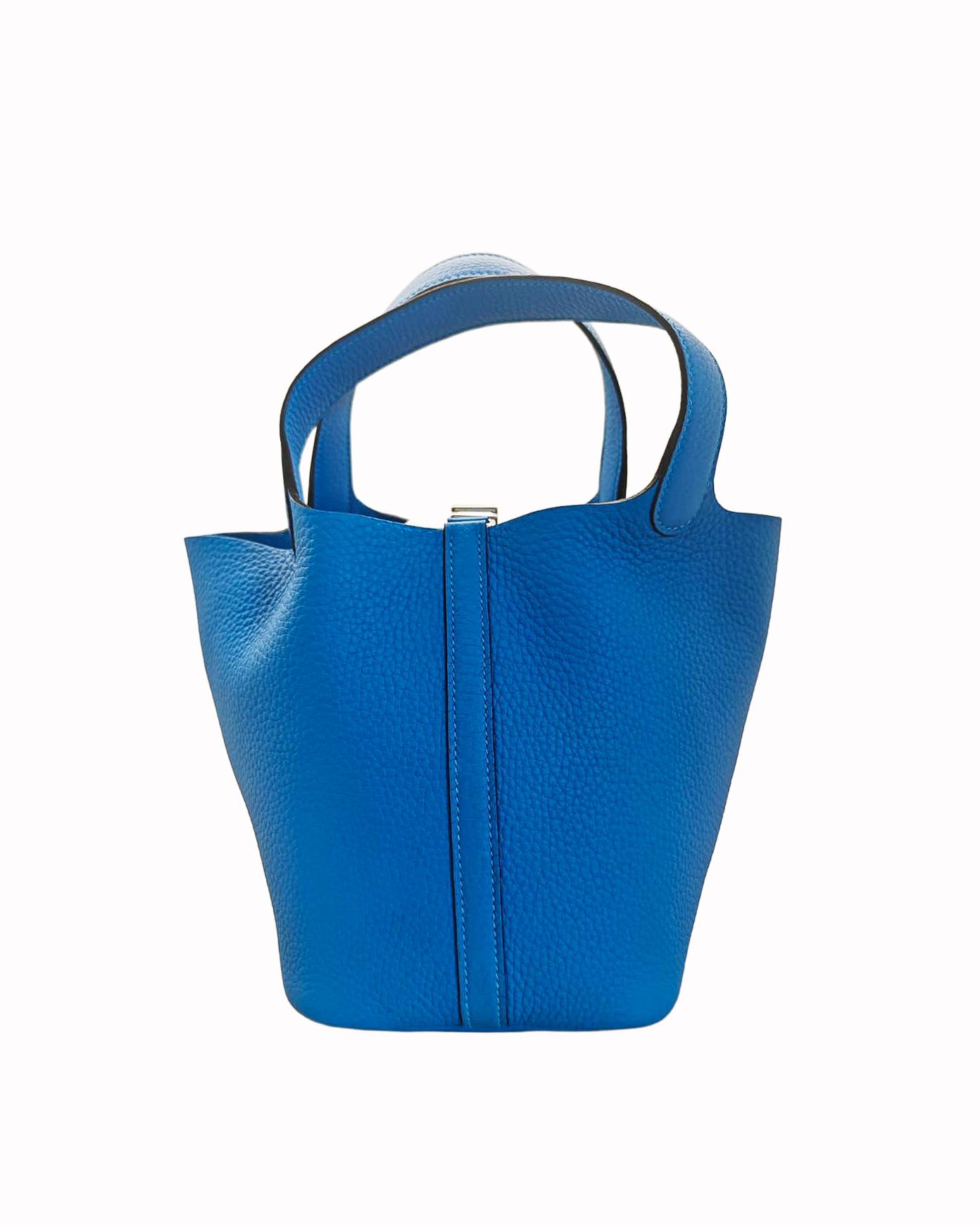 Hermès Picotin Lock 18 Taurillon Clemence Bag
Hydra Blue Color