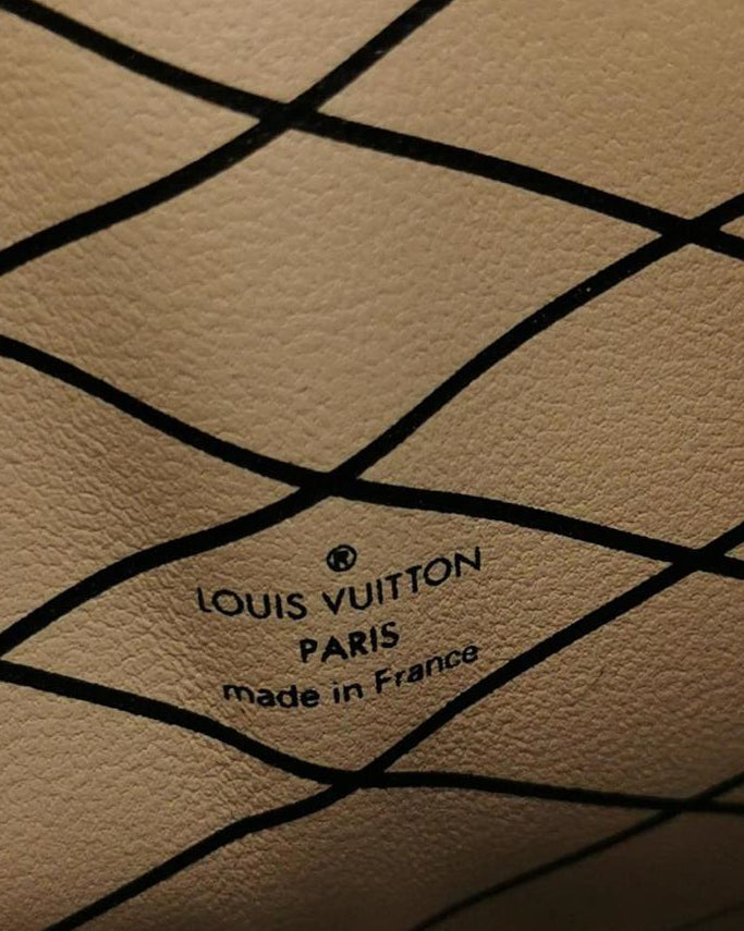New Louis Vuitton Monogram Reverse Trunk Clutch Bag