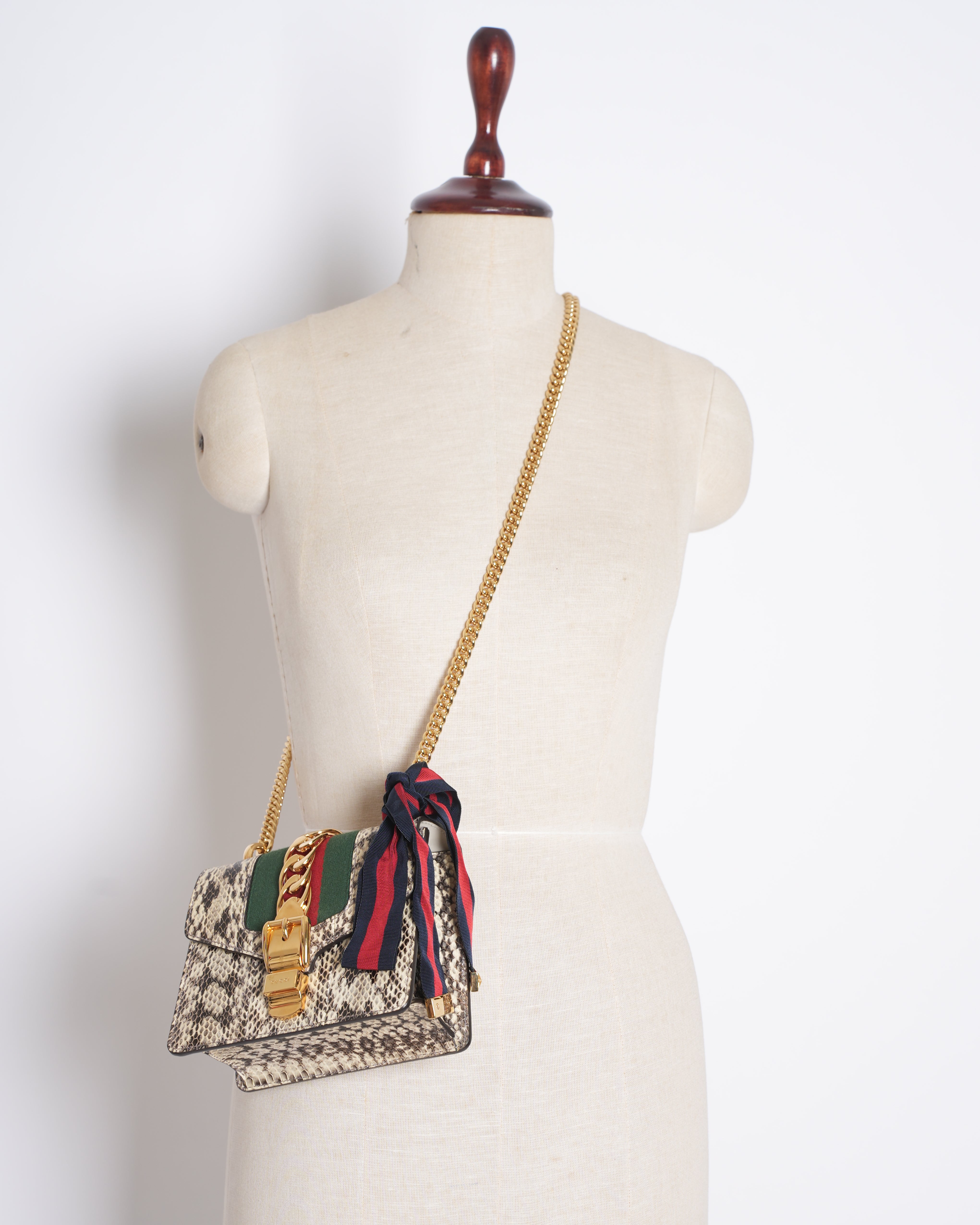 New Gucci Sylvie Sherry Line Beige Leather Shoulder Bag In Gold Tone Hardware