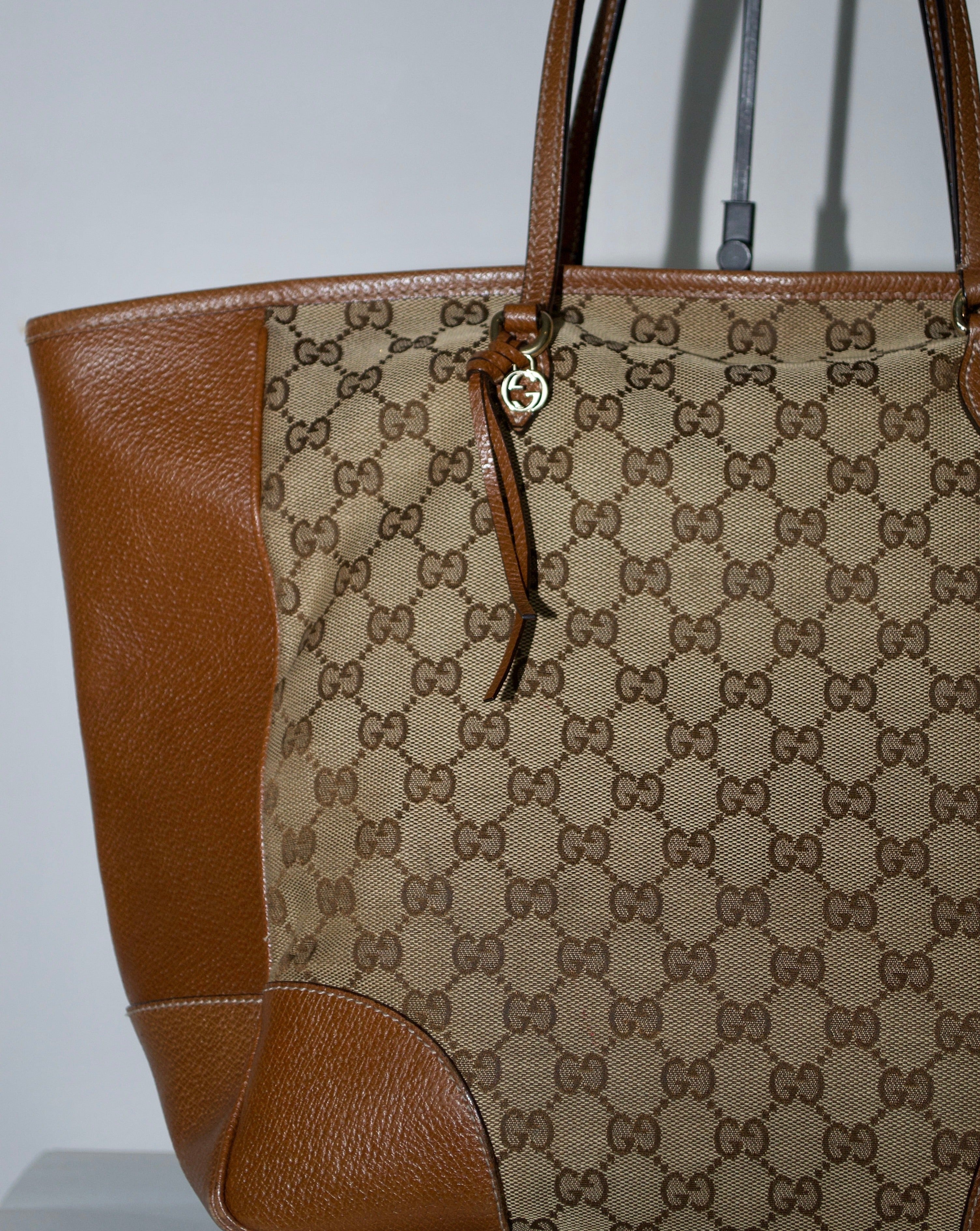 Gucci Monogram Medium Bree Zippered Tote Beige Tabacco