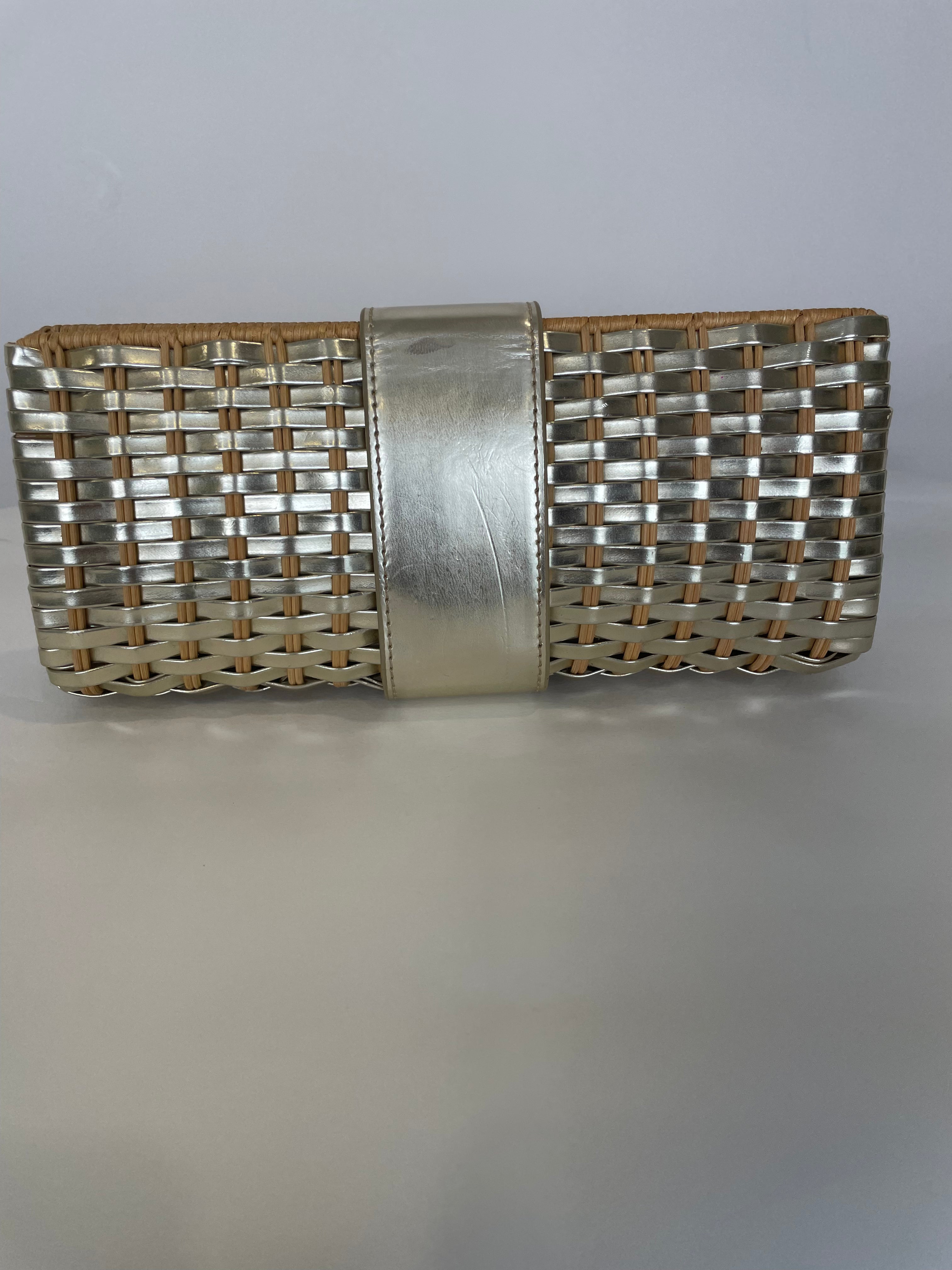 Tory Burch Leather clutch bag