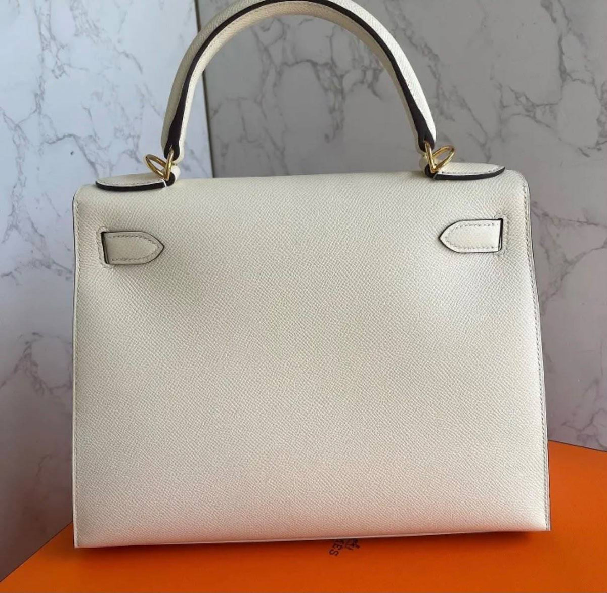 Hermes Kelly 28 Ep leather B stamp