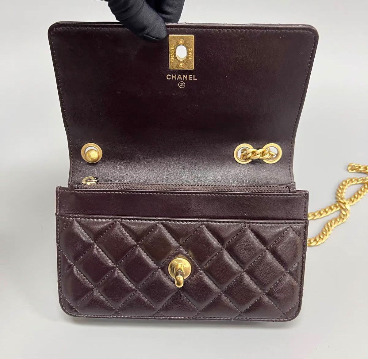 Chanel Classic Wallet on Chain (WOC) black Quilted Lambskin Gold Hardware