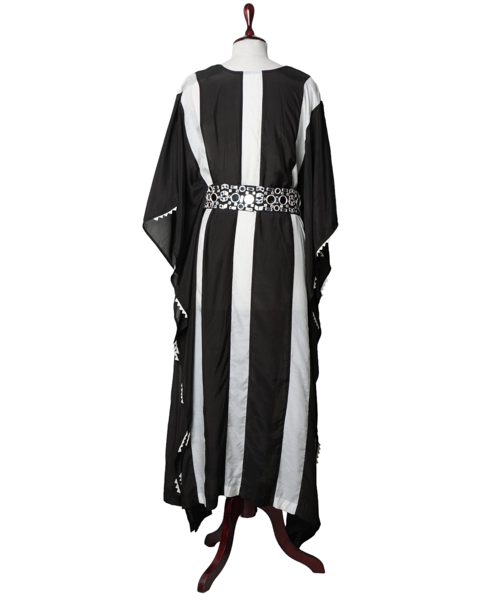 New Sureena Chowdhri Striped Kaftan