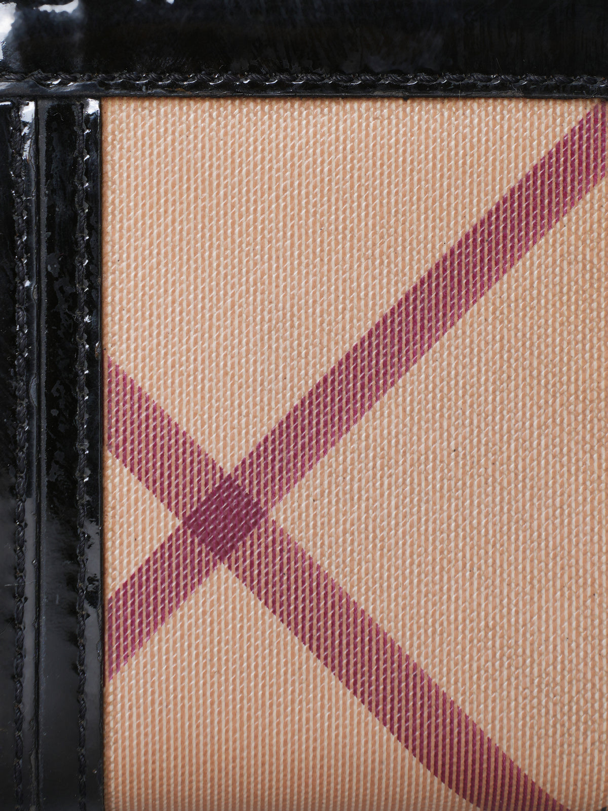 Burberry Nova Large Ziggy Zip Around Wallet