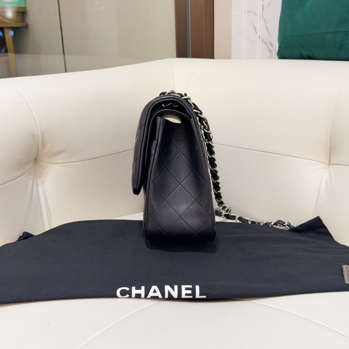 CHANEL Classic Flap