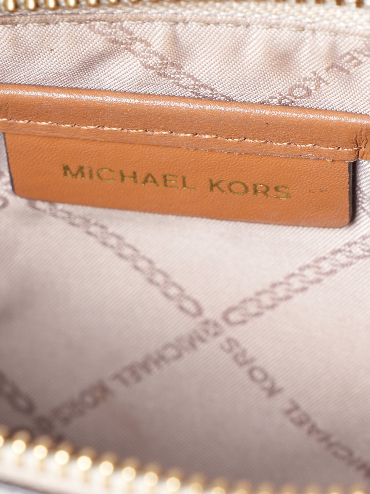 MK Jet Set Chain Pouchette Shoulder Bag