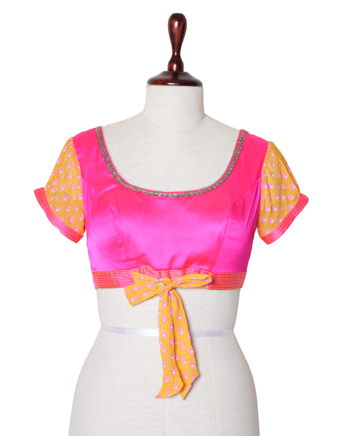 Nikasa Designer Saree With Stitched Blouse