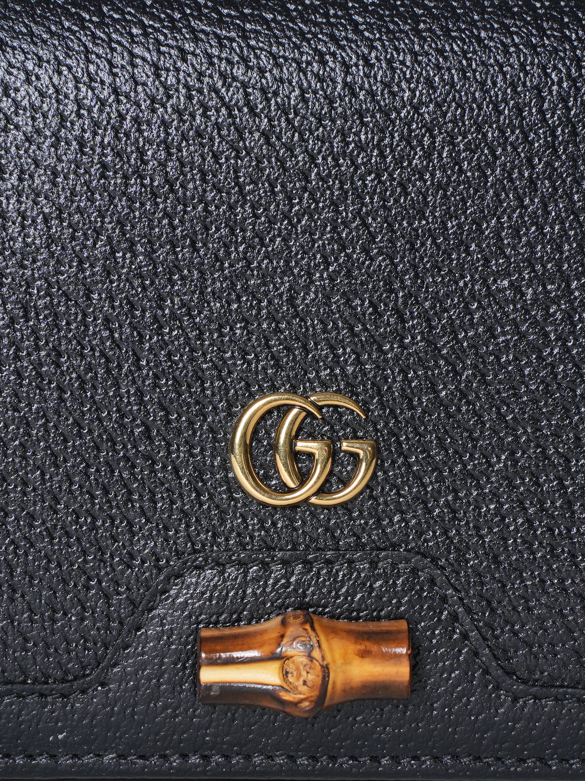 Gucci Icon GG Interlocking Wallet On Chain Black Crossbody Bag 615523  Black, Luxury, Bags & Wallets on Carousell