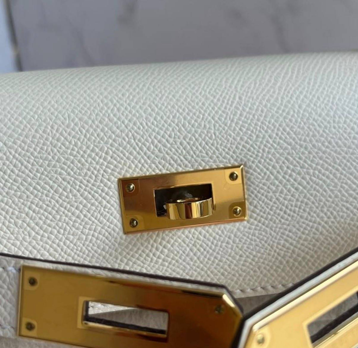 Hermes Kelly 28 Ep leather B stamp