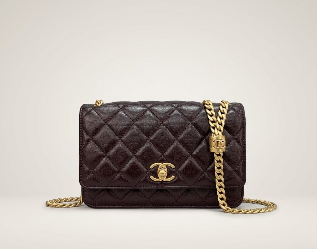 Chanel Classic Wallet on Chain (WOC) black Quilted Lambskin Gold Hardware