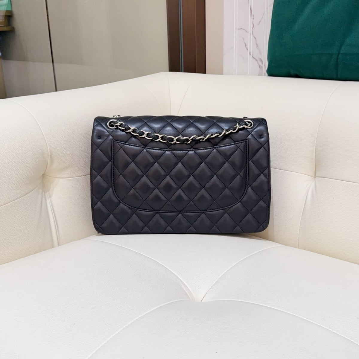 CHANEL Classic Flap