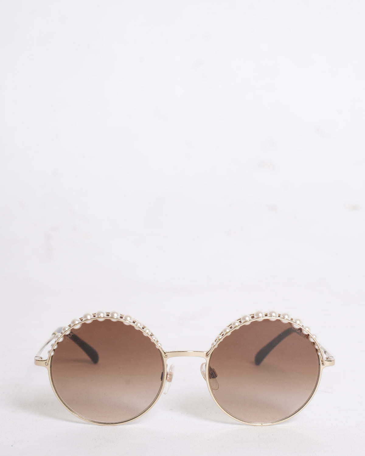 NINE CHANEL PEARL SUNGLASSES