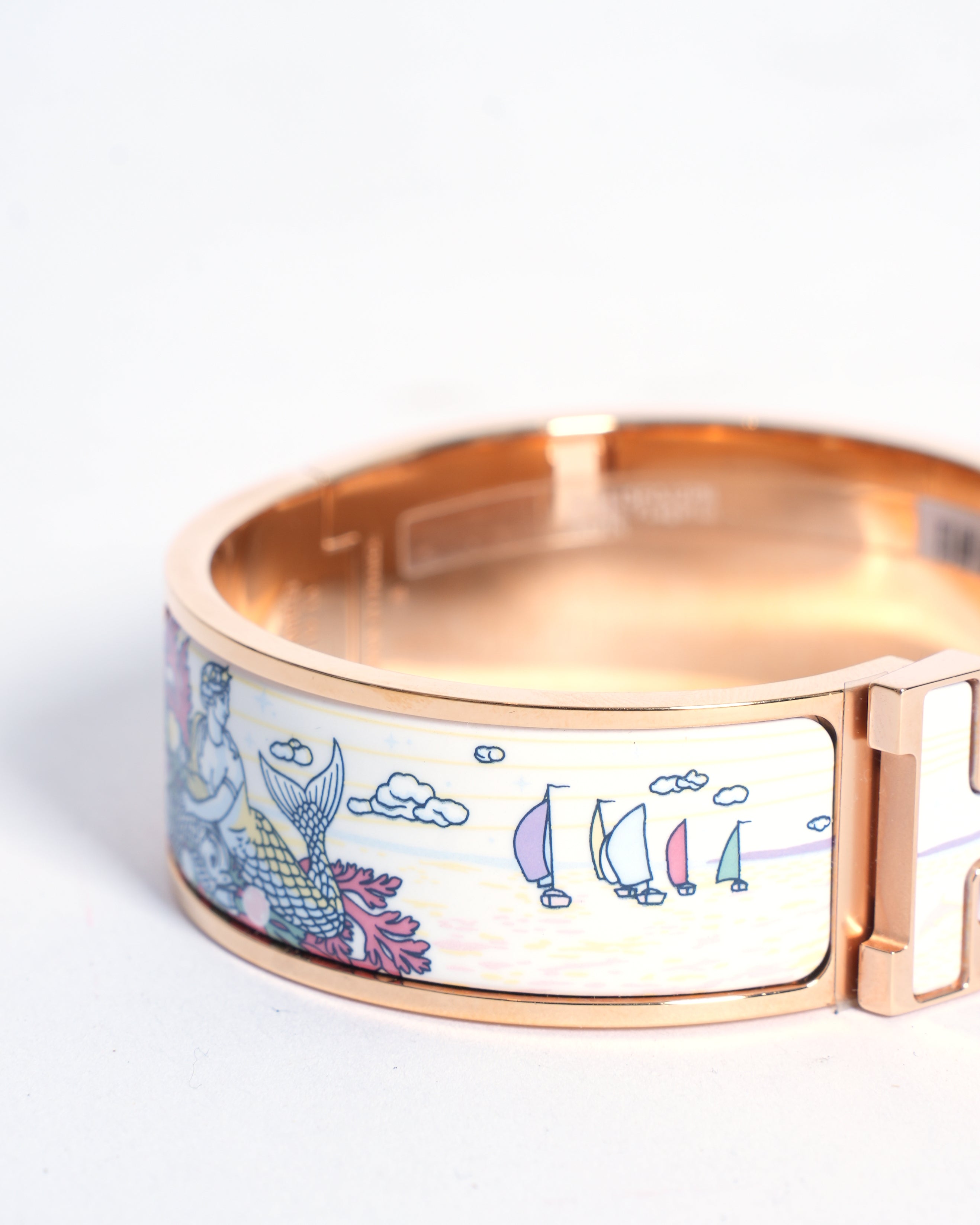 New Hermès Clic Clac H Flagship Bracelet in Jasmin
