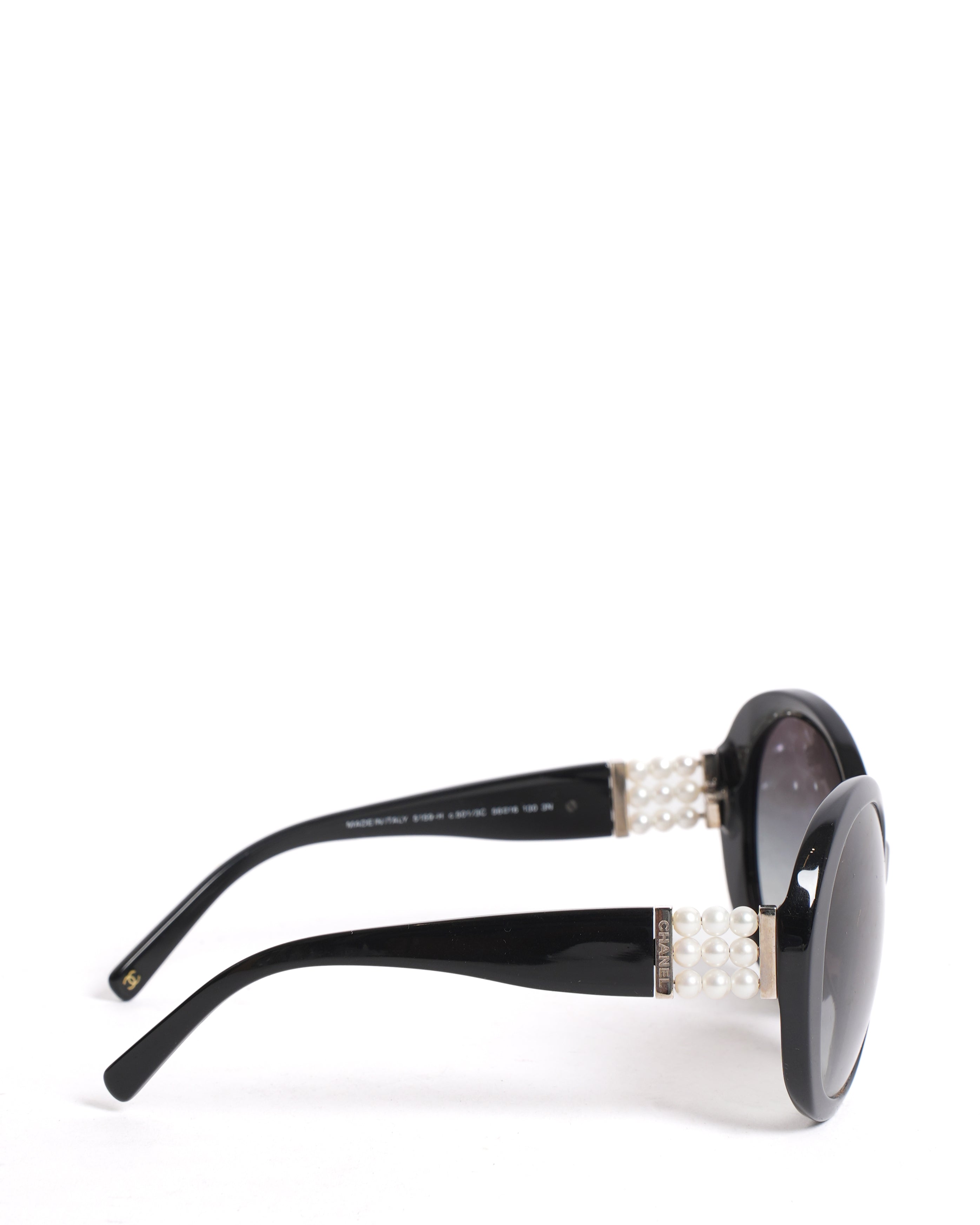 Chanel Round Frame Sunglasses WIth Pearl Detailing On Temple