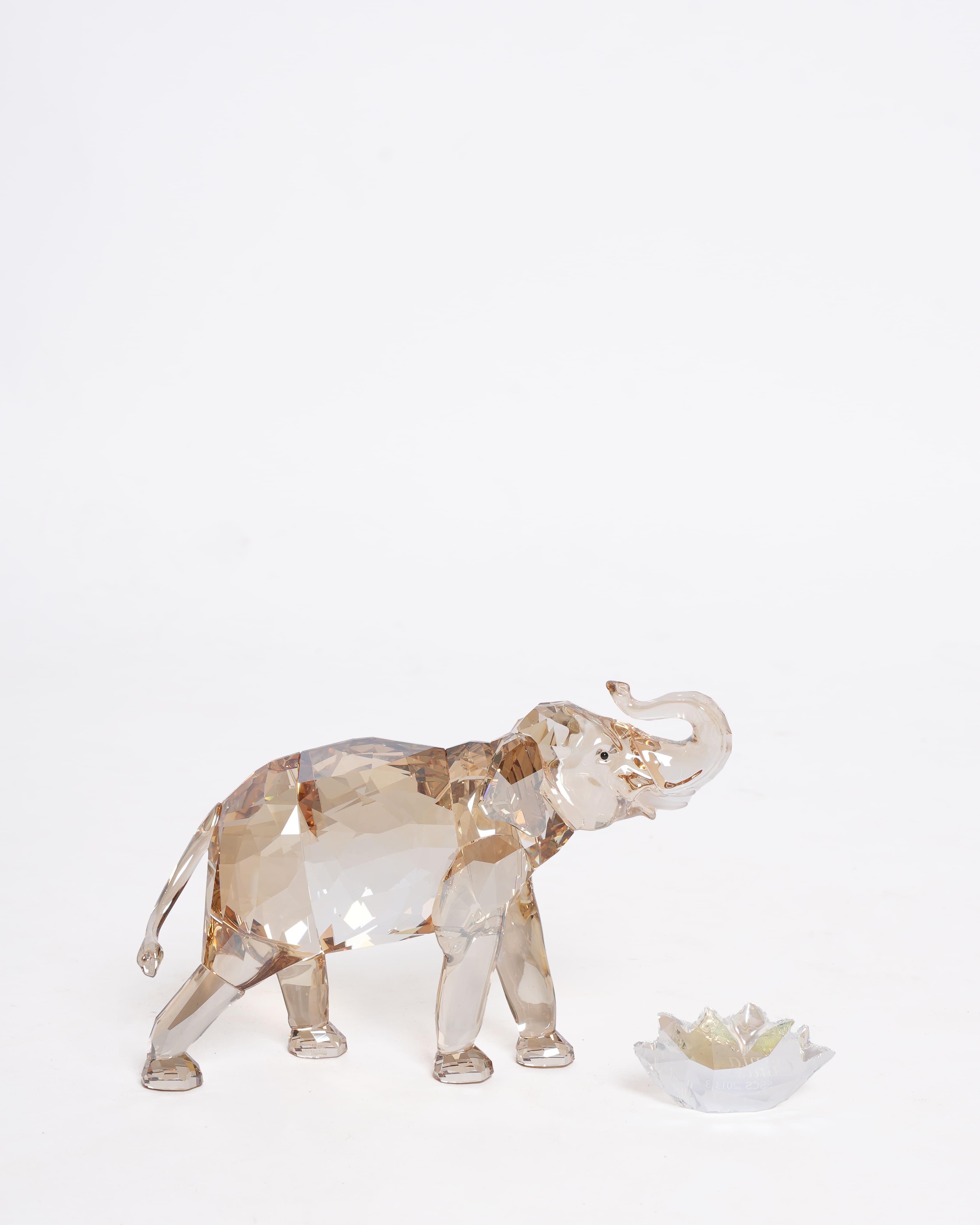 New Swarovski elegance of Africa SCS Elephant baby mandisa