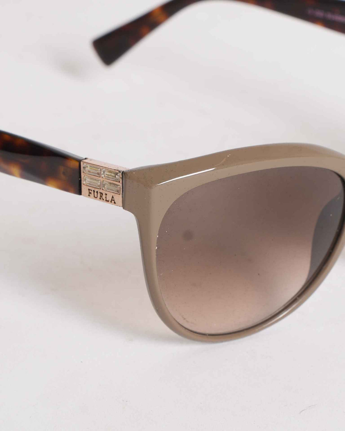 Furla nero sunglasses