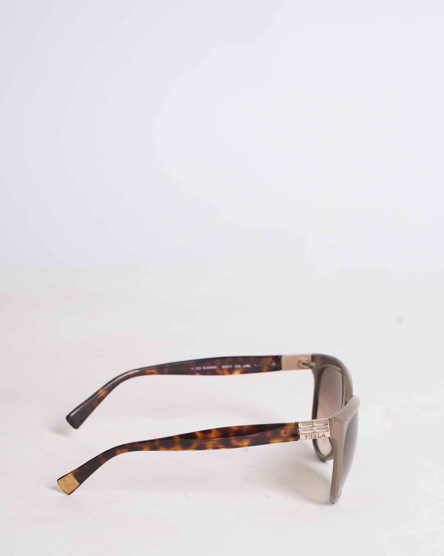 Furla nero sunglasses