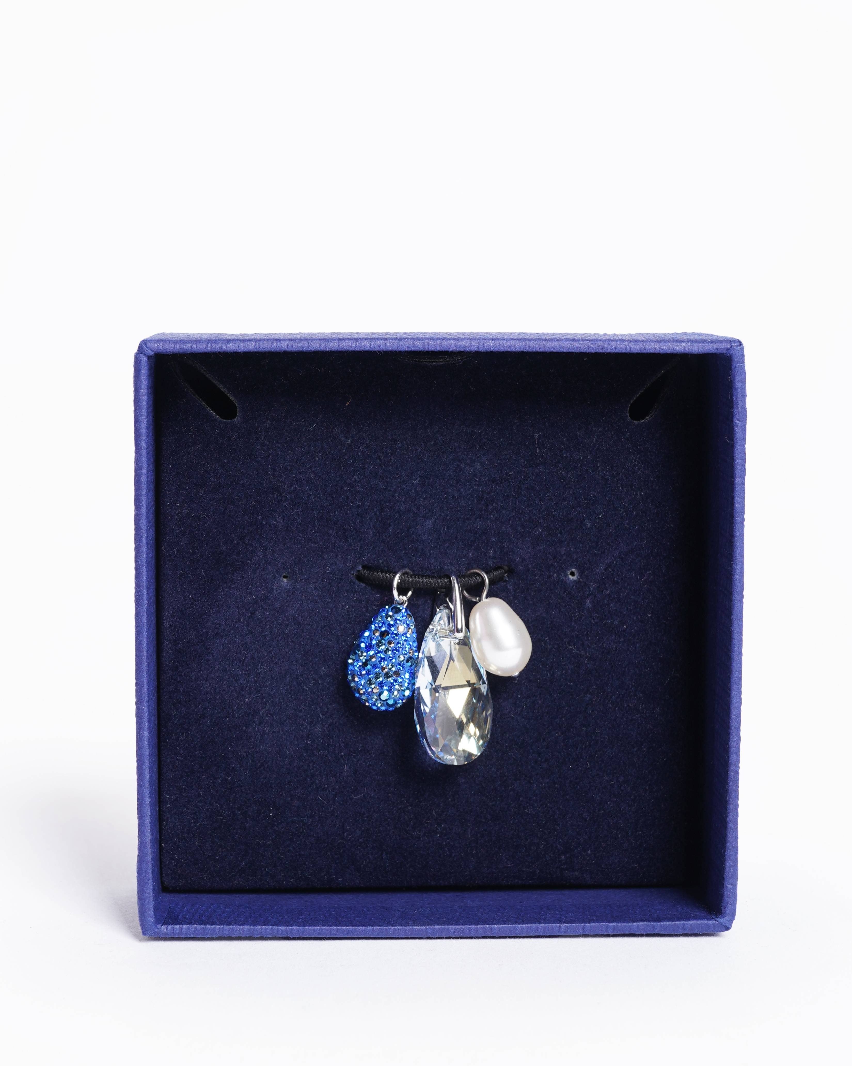 Swarvoksi pendants (3)