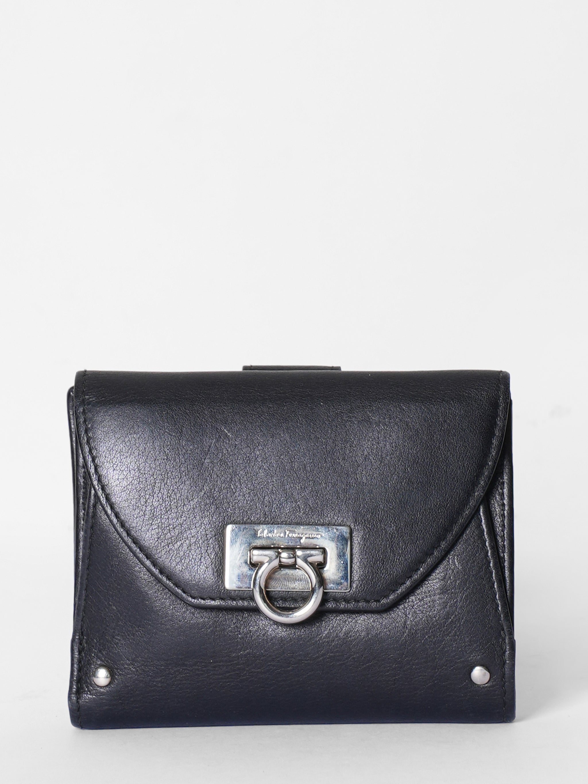 Salvatore Ferragamo Black Leather Classic Meditarraneo Compact Wallet