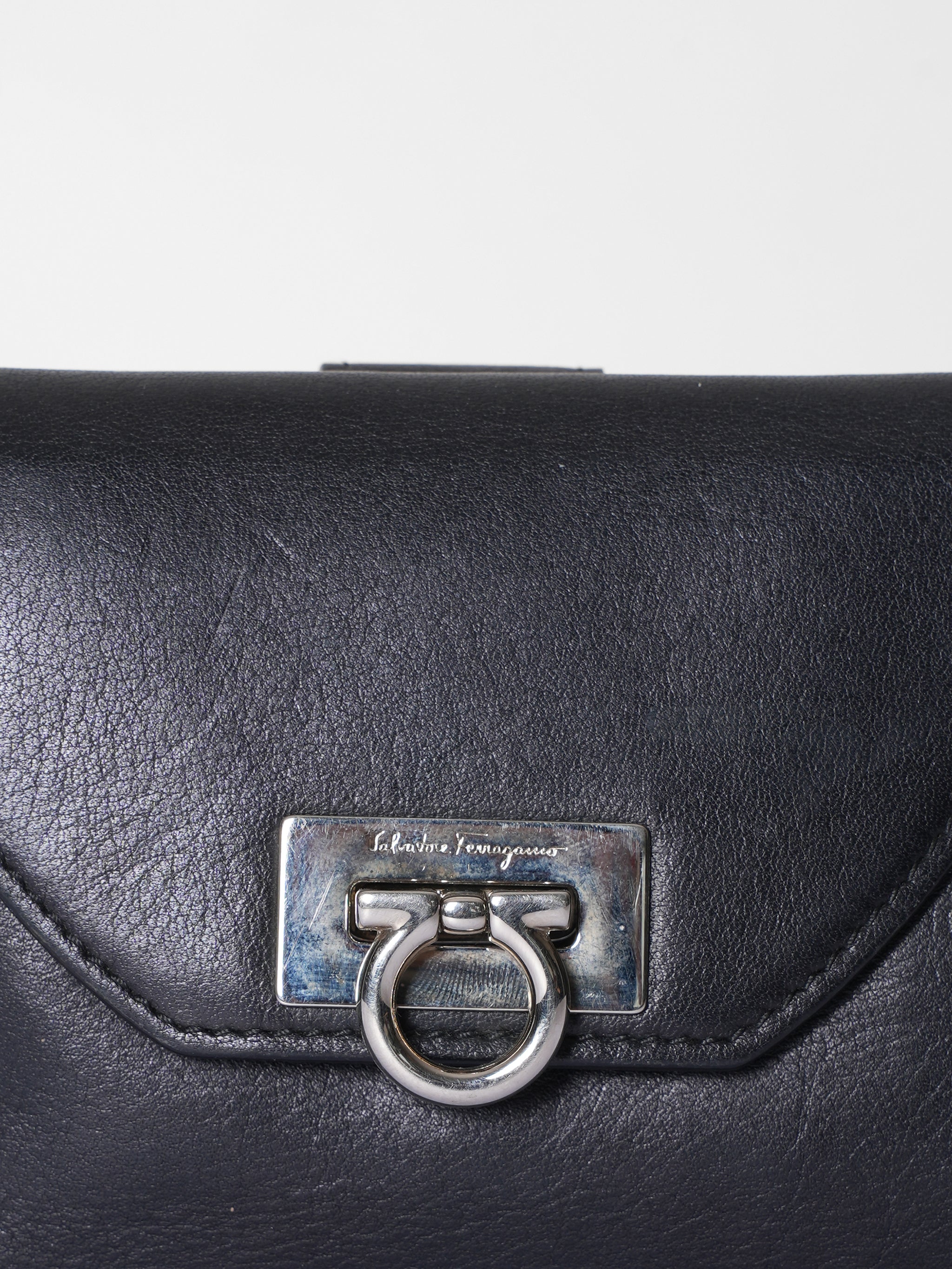 Salvatore Ferragamo Black Leather Classic Meditarraneo Compact Wallet