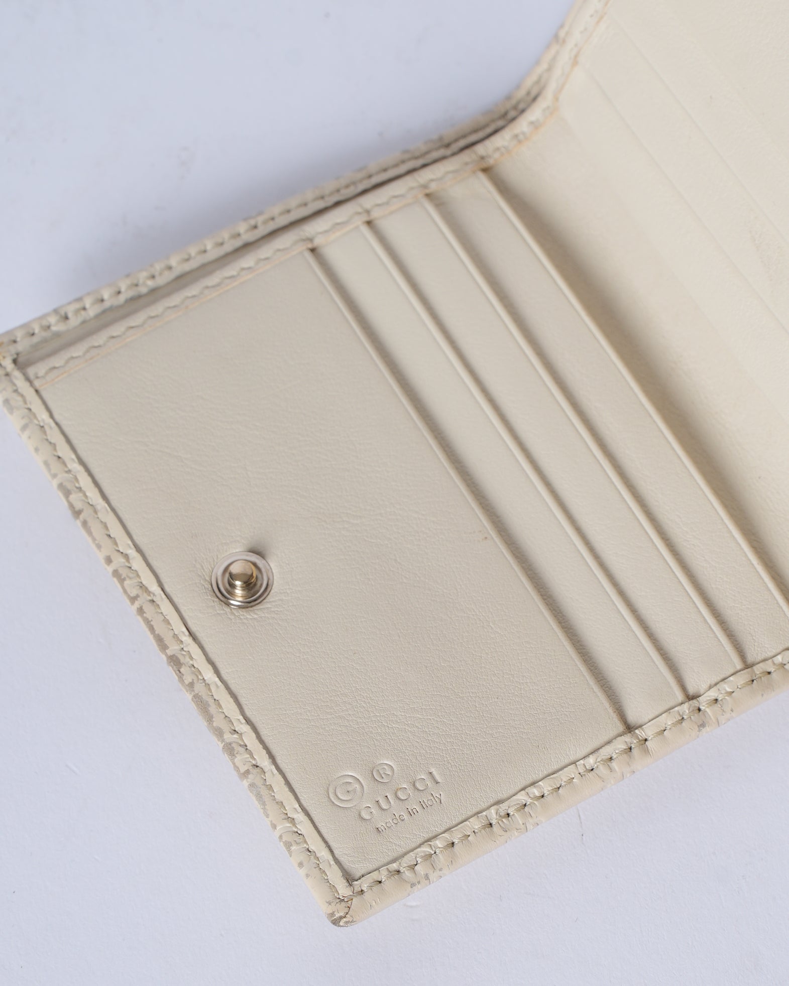 Gucci Micro Guccisima Bifold Wallet White