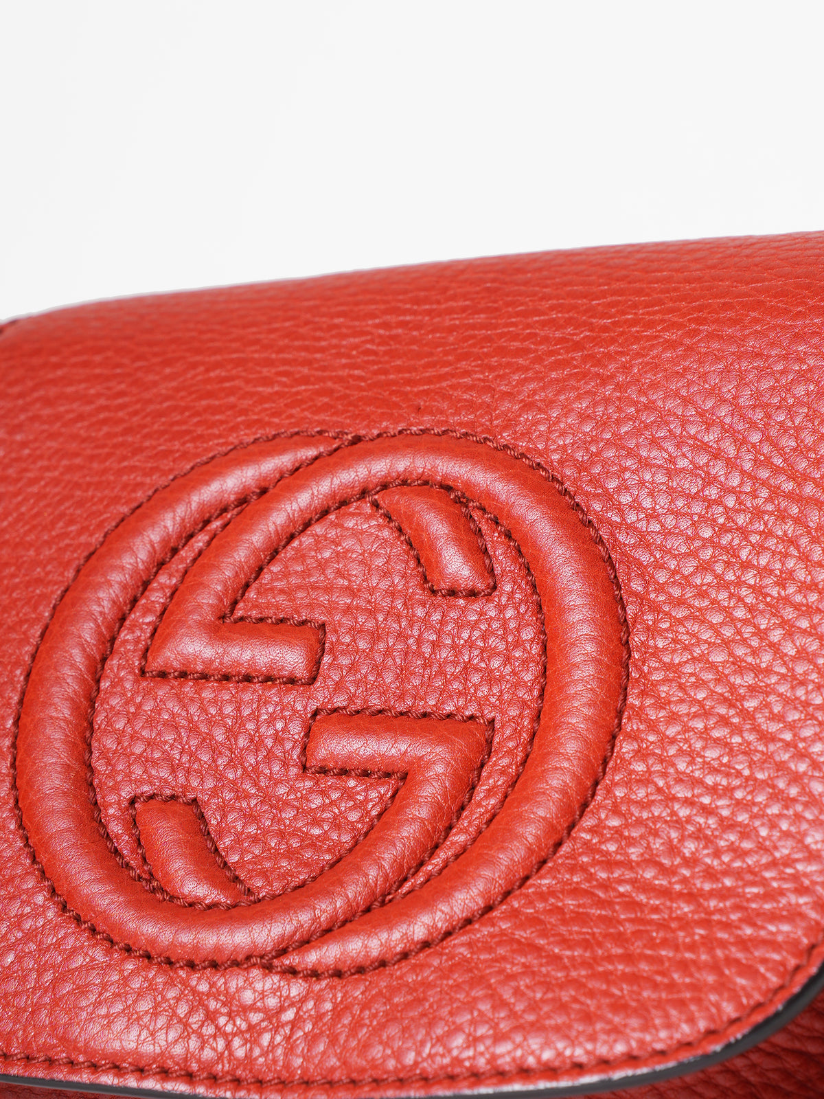 Gucci Pochette Soho Chain Bag