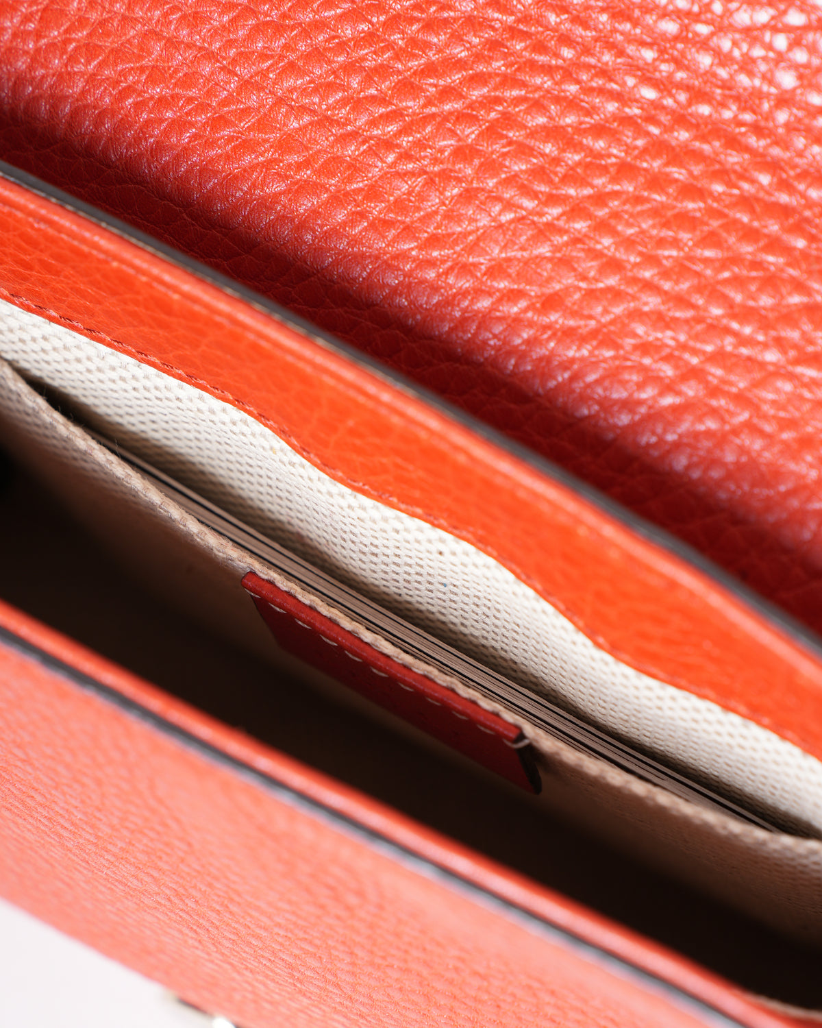 Gucci Pochette Soho Chain Bag