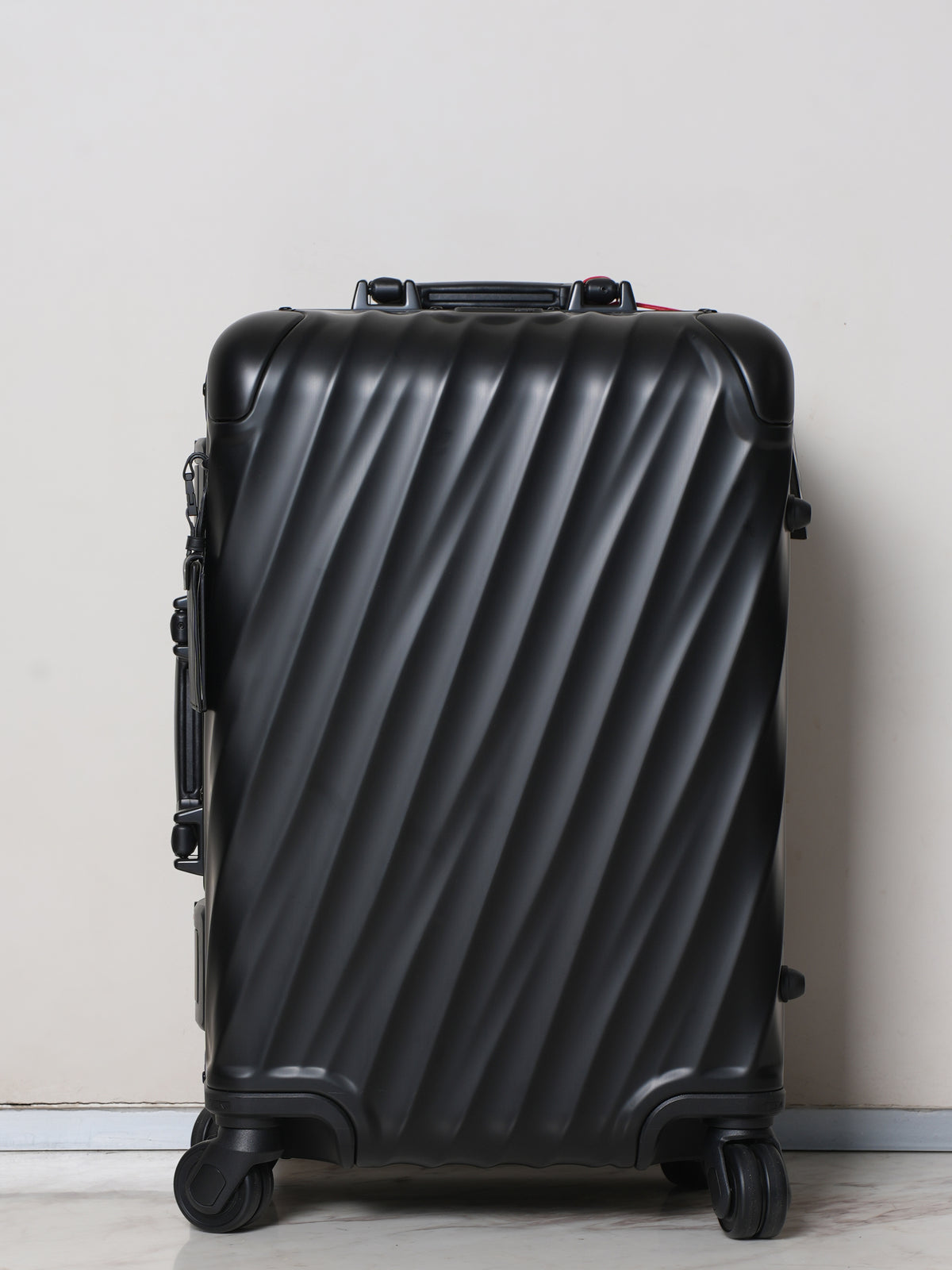 New Tumi Luggage Unisex