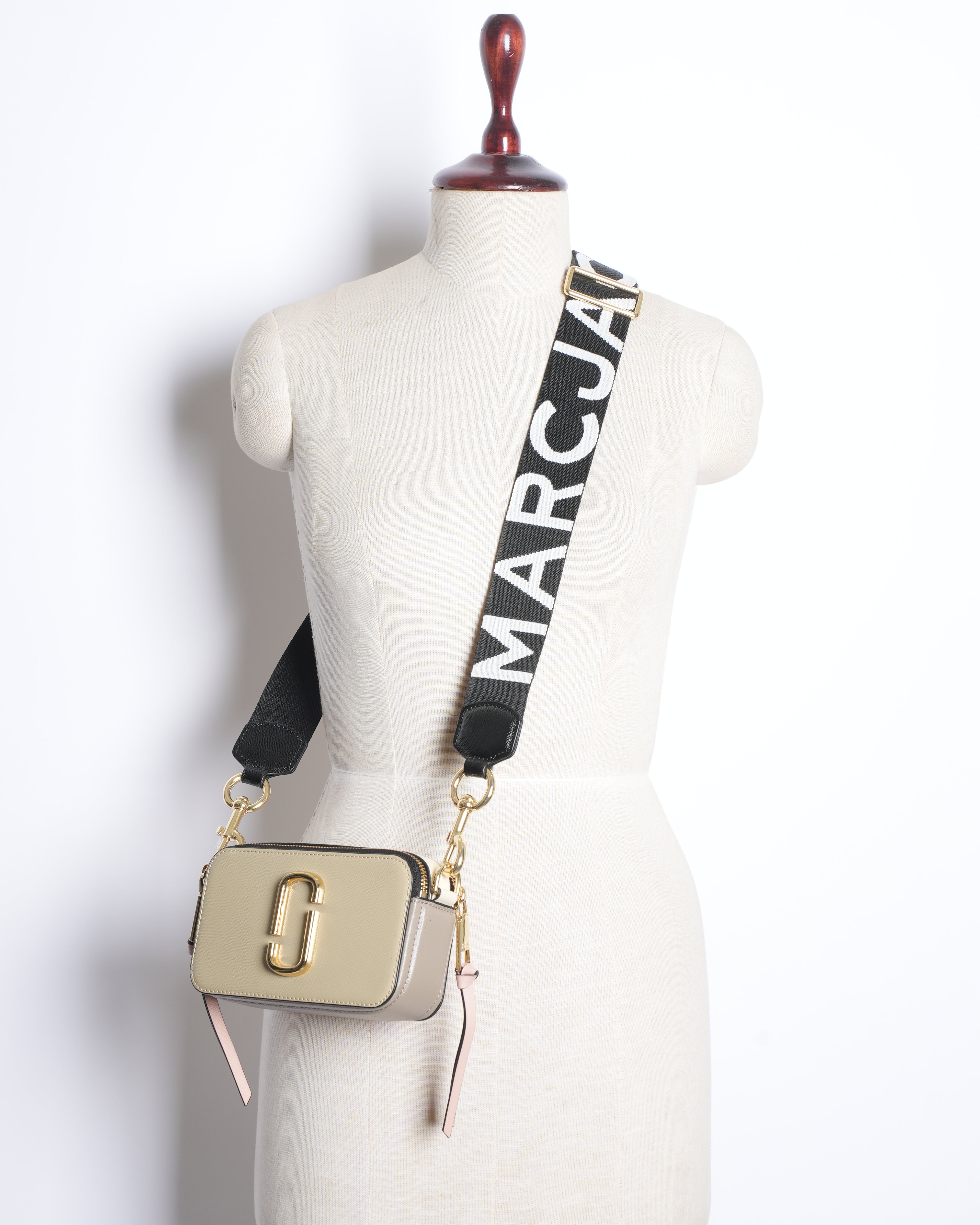 Marc Jacobs snapshot white crossbody bag