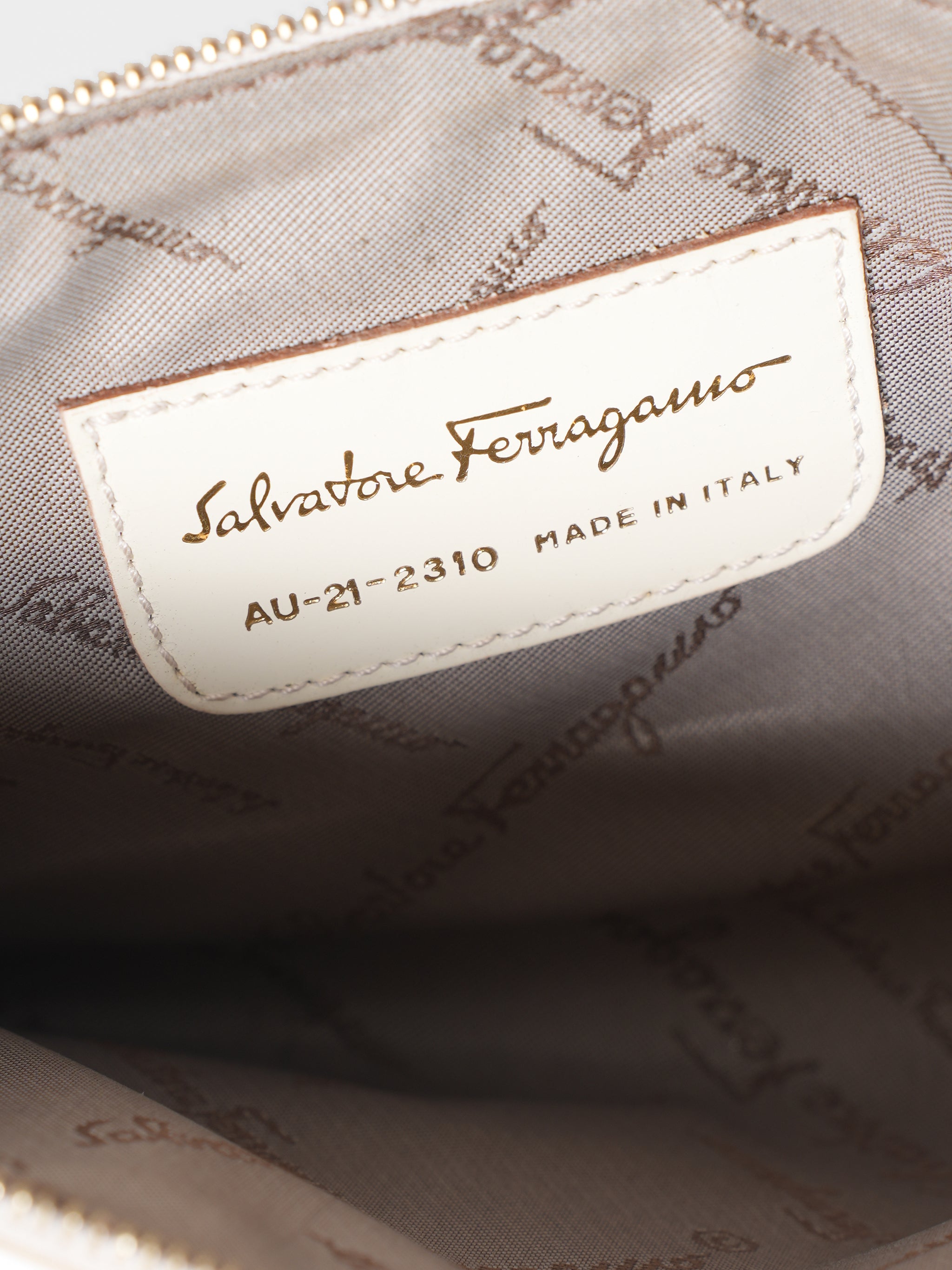 Salvatore Ferragamo Beige & White Shoulder Bag