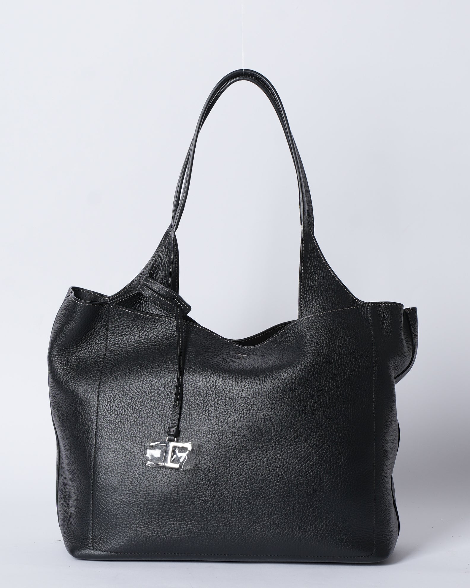 Tod's Black Carabina Closure Shopping Bag