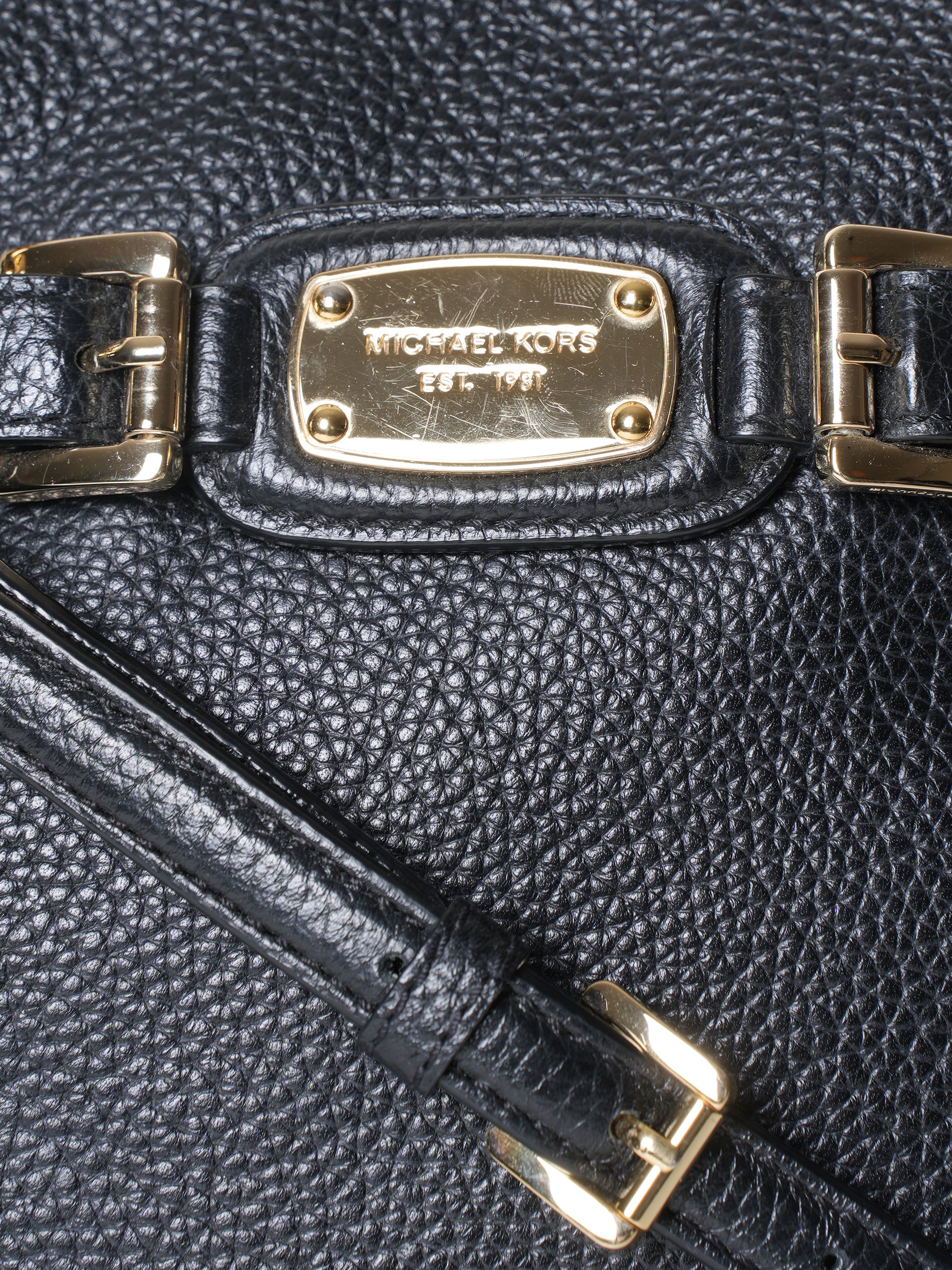 Michael kors est 1981 black outlet bag