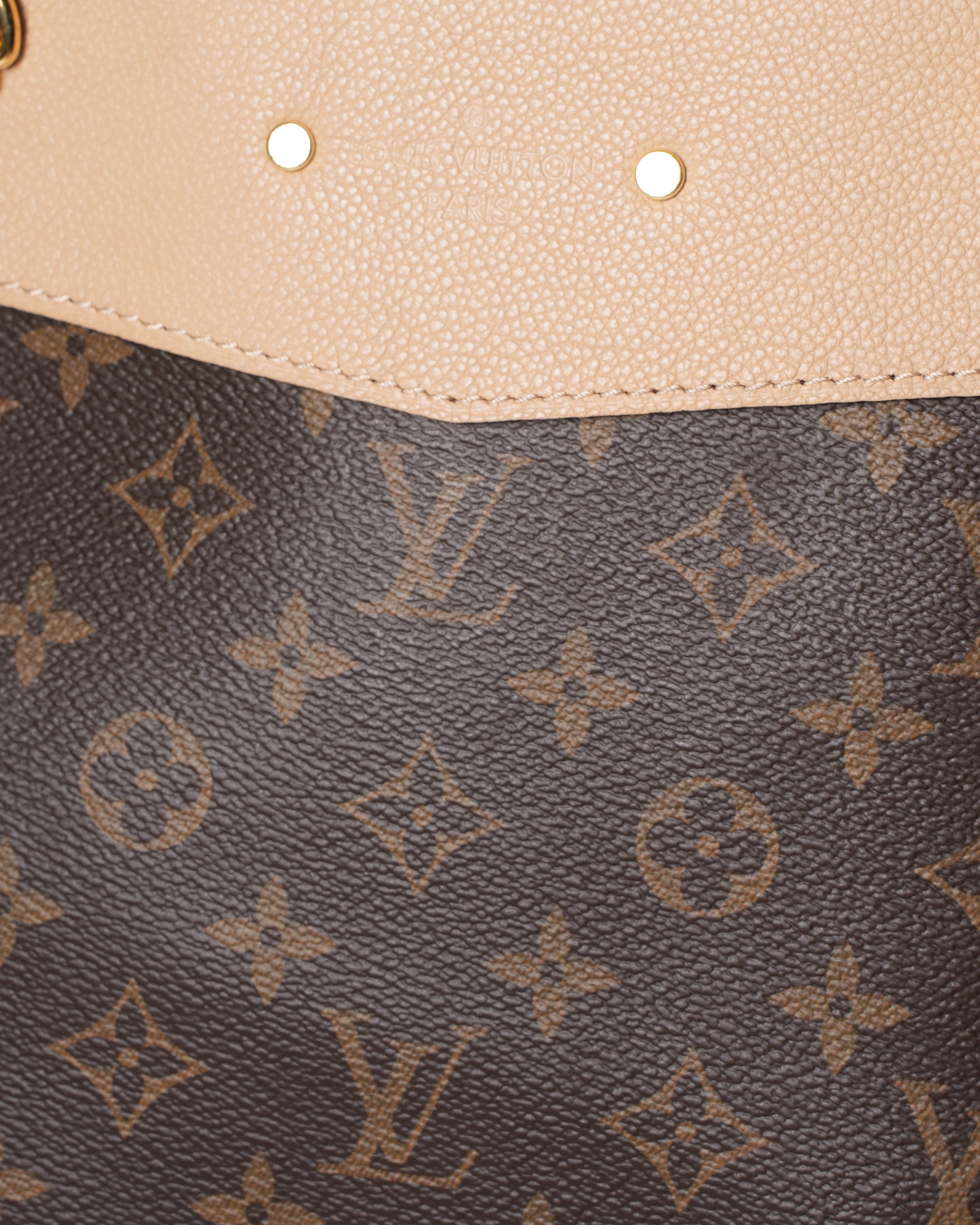 Louis Vuitton Monogram Pallas Shopper Dune