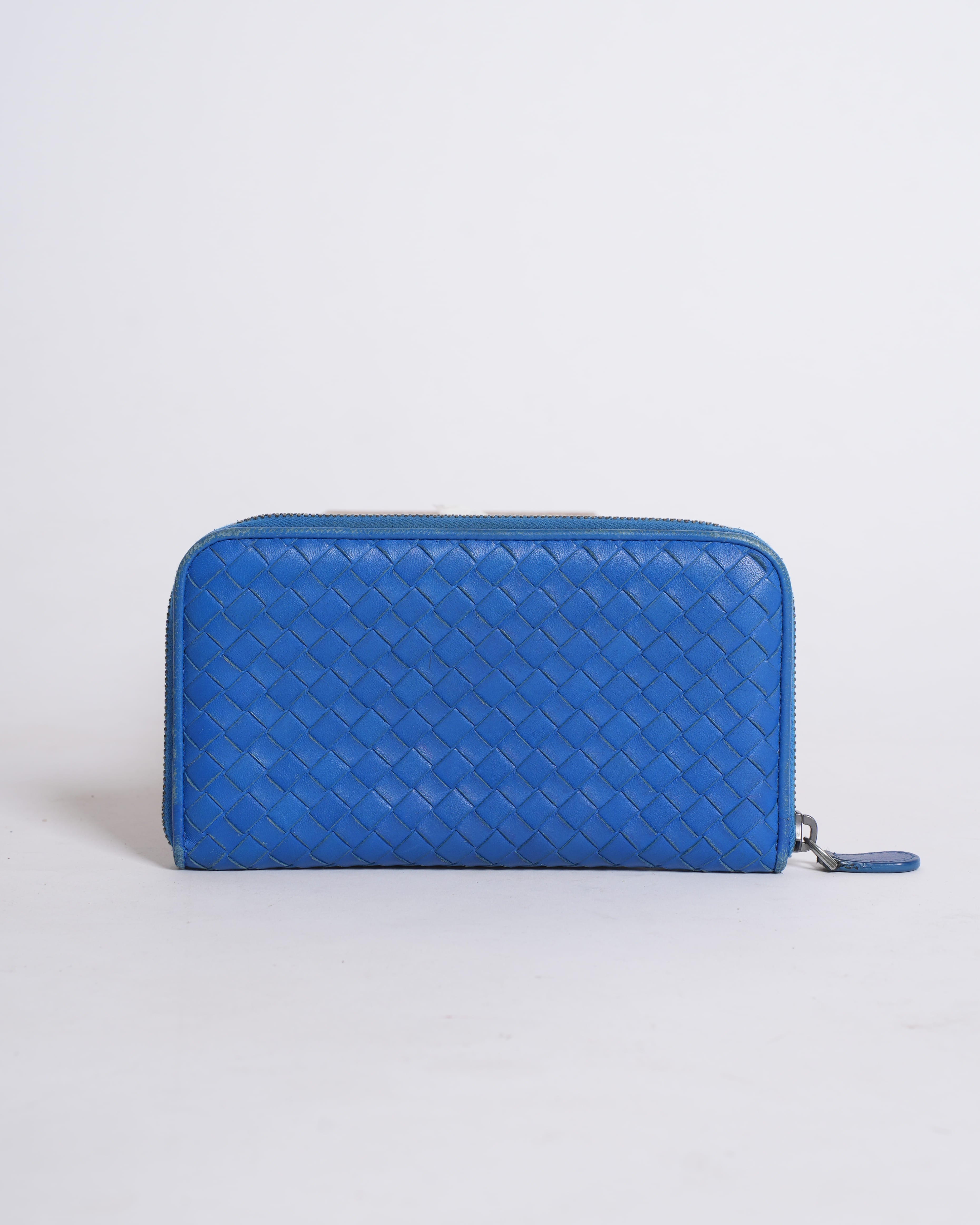 Bottega Veneta Intrecciato Zipper Wallet in Blue