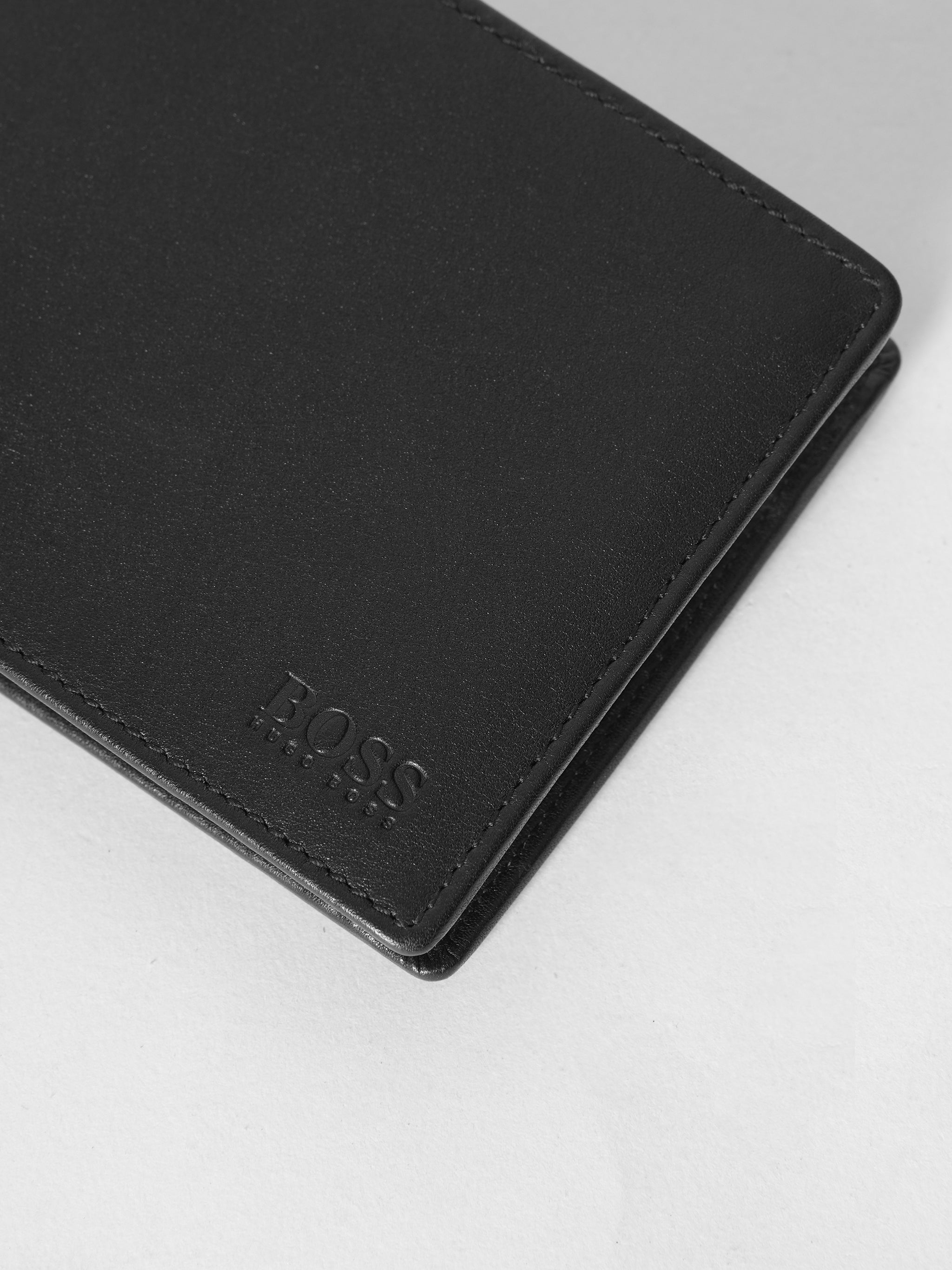 Genuine Boss Mens Leather Wallet Small