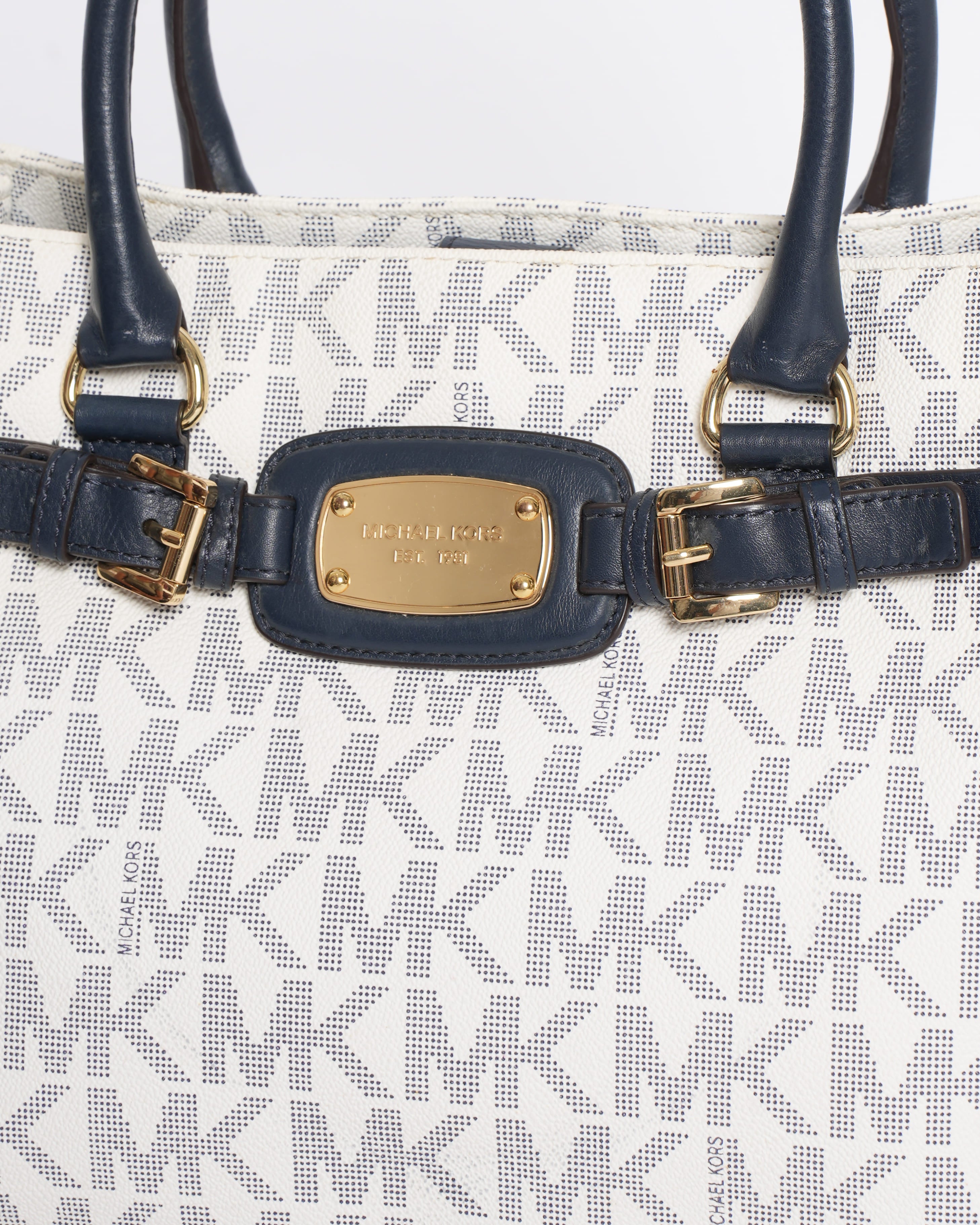 New Michael Kors Signature Coated Canvas Hamilton Shoulder Bag