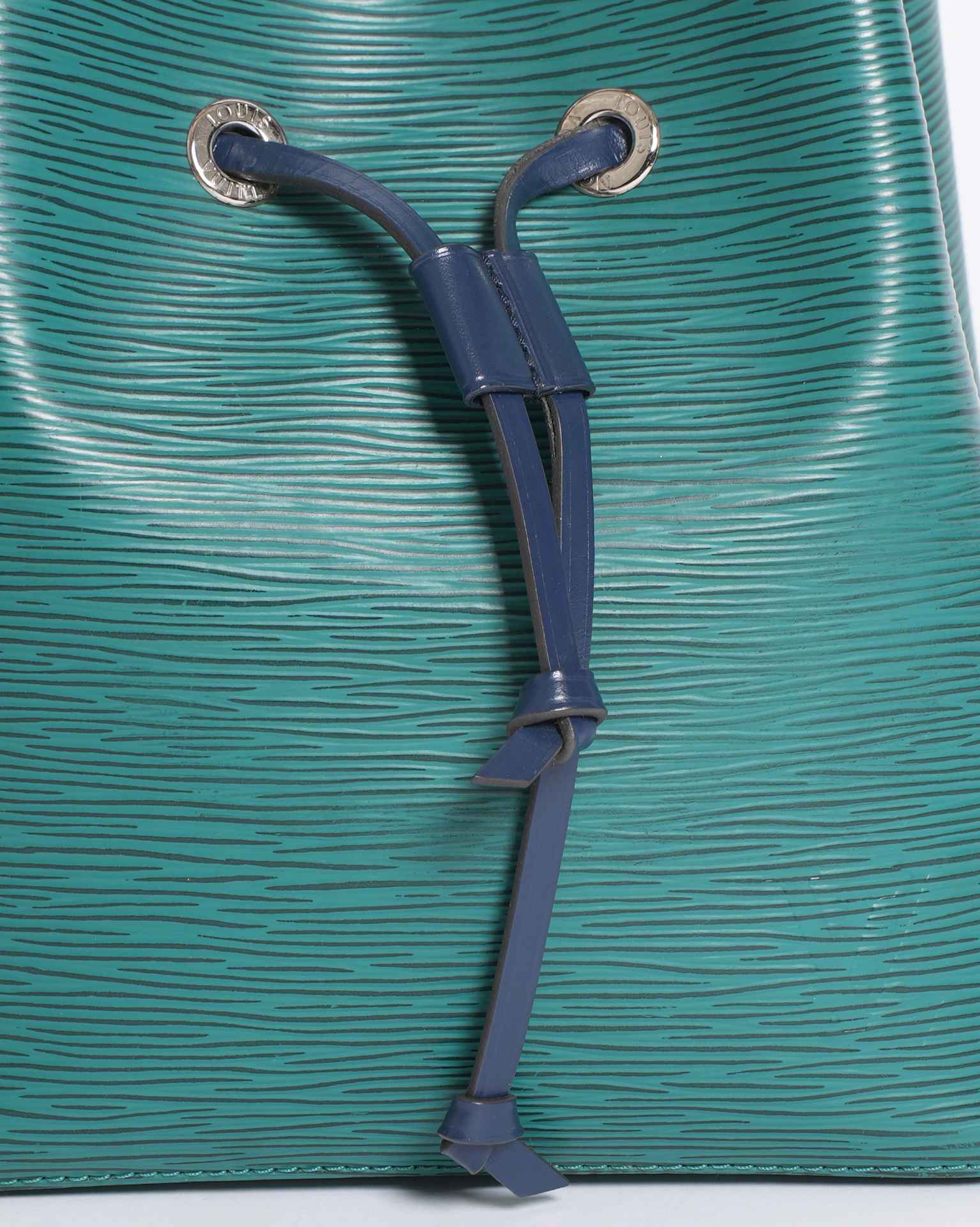 Louis Vuitton Epi Neo Neo BB Shoulder Bag