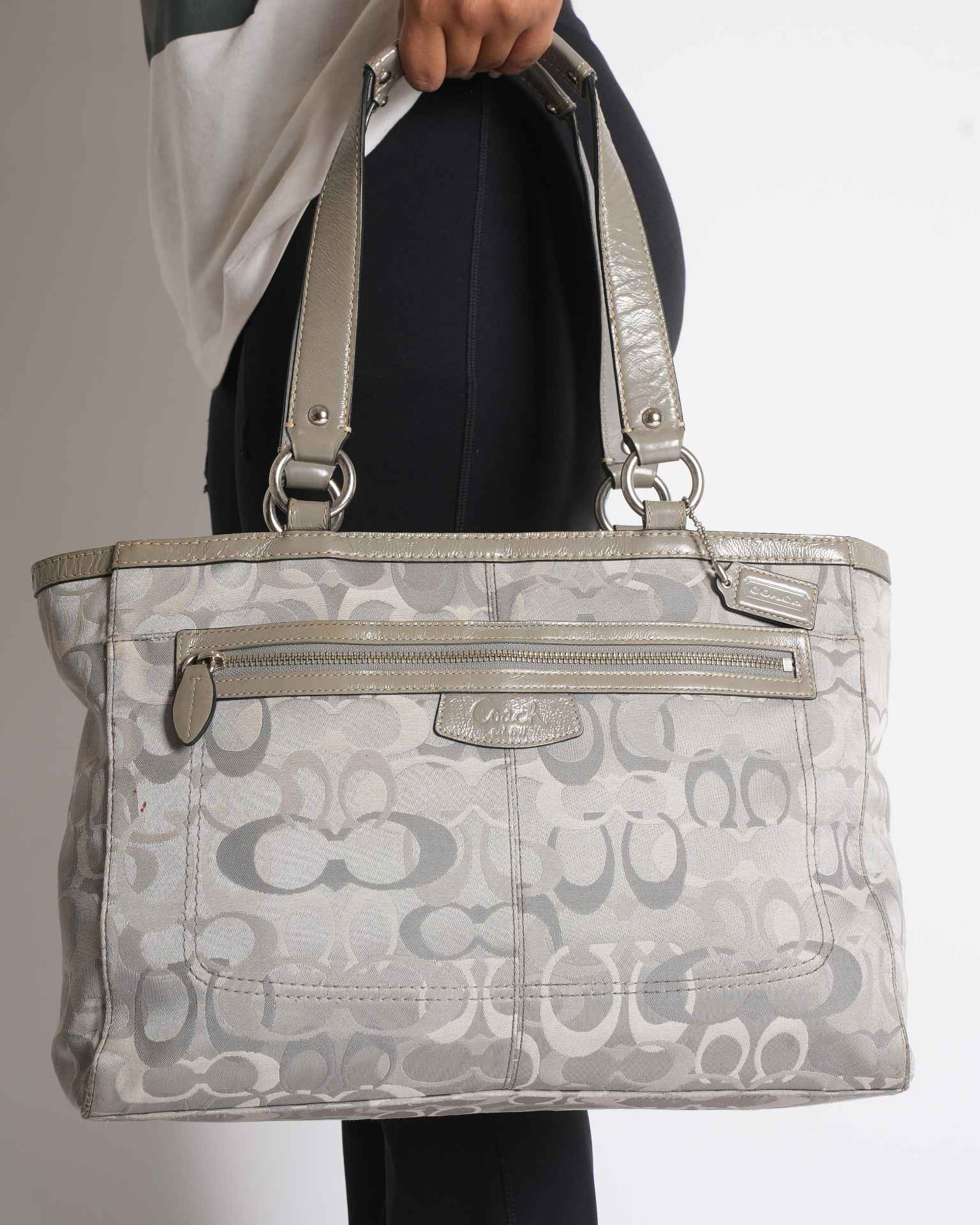 Coach grey canvas and leather vintage shoulder bag