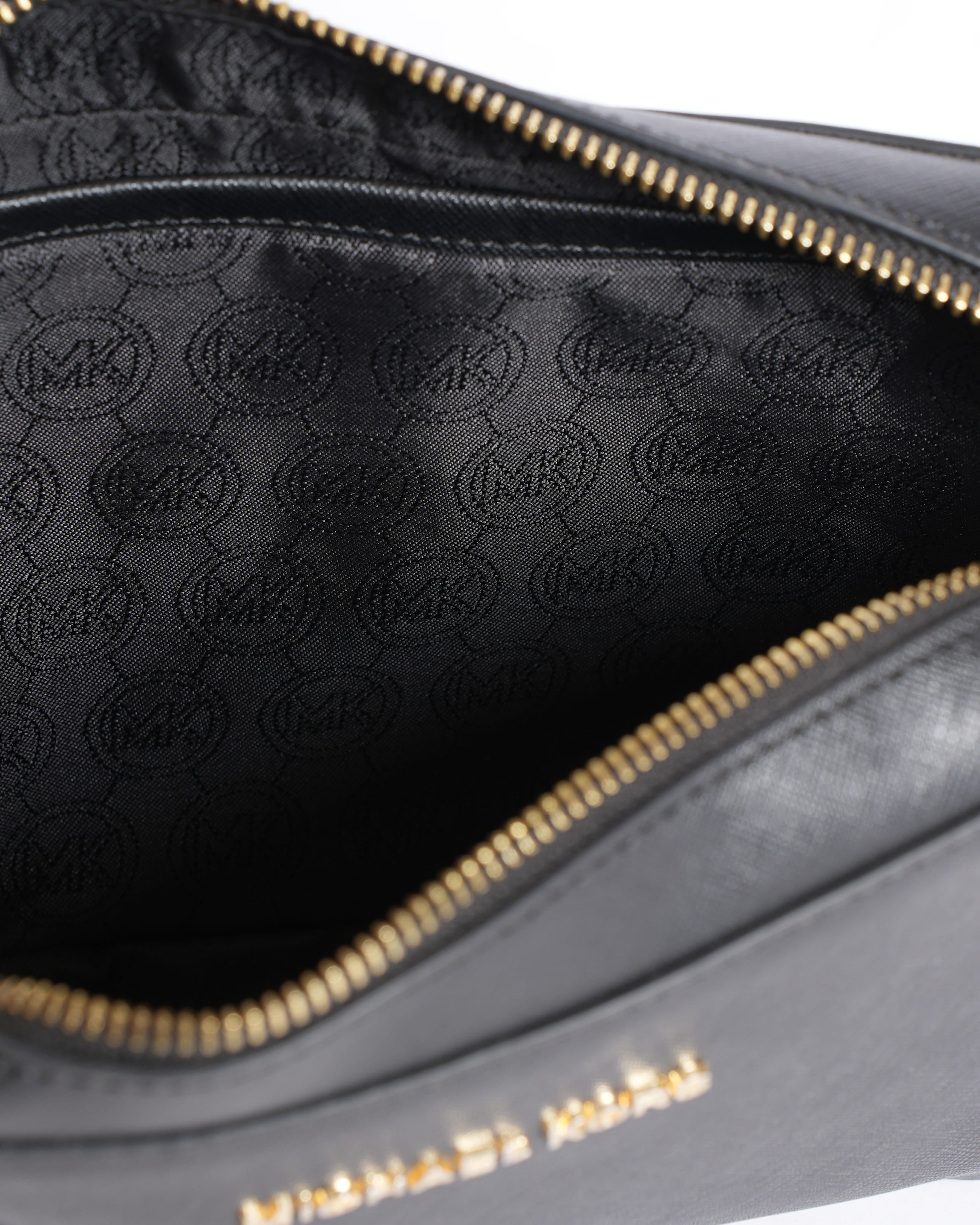 Michael Kors Jet Set Crossbody In Black