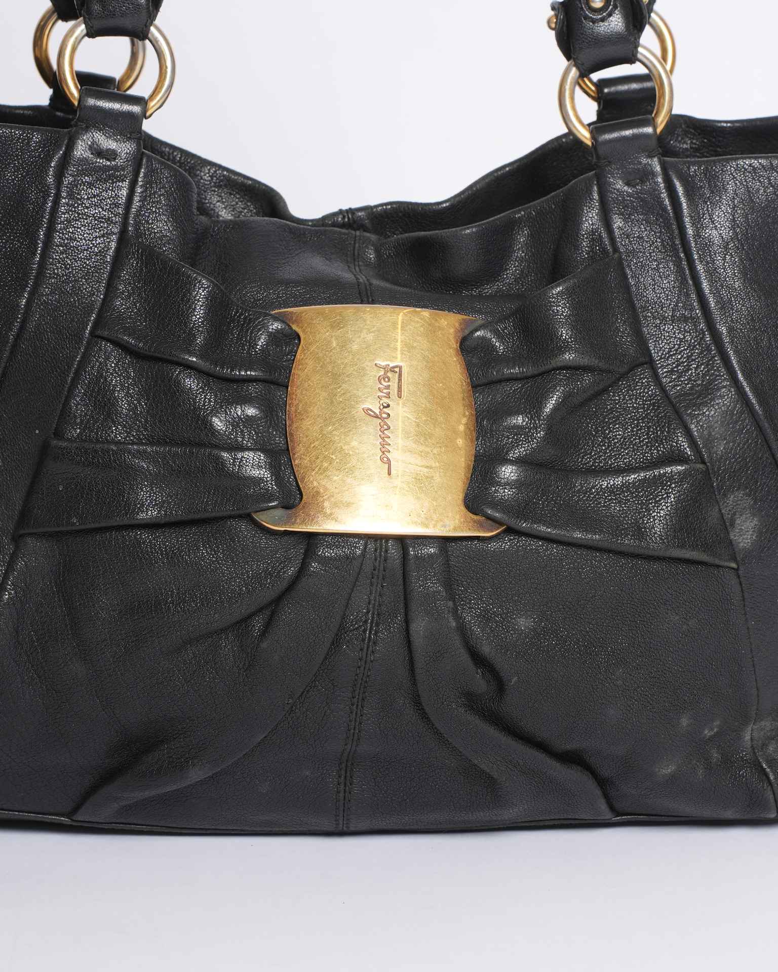 Salvatore Ferragamo Bow Tote In Black