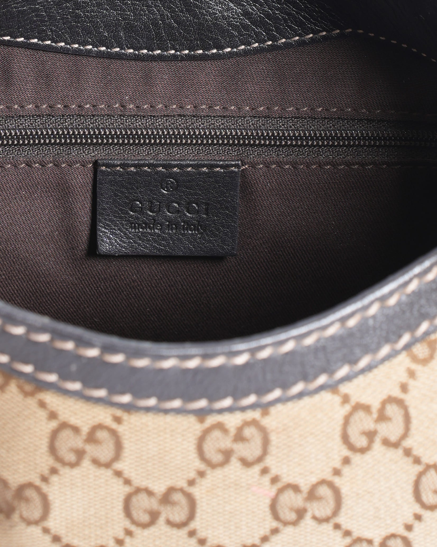 Gucci Sukey Shoulder Bag