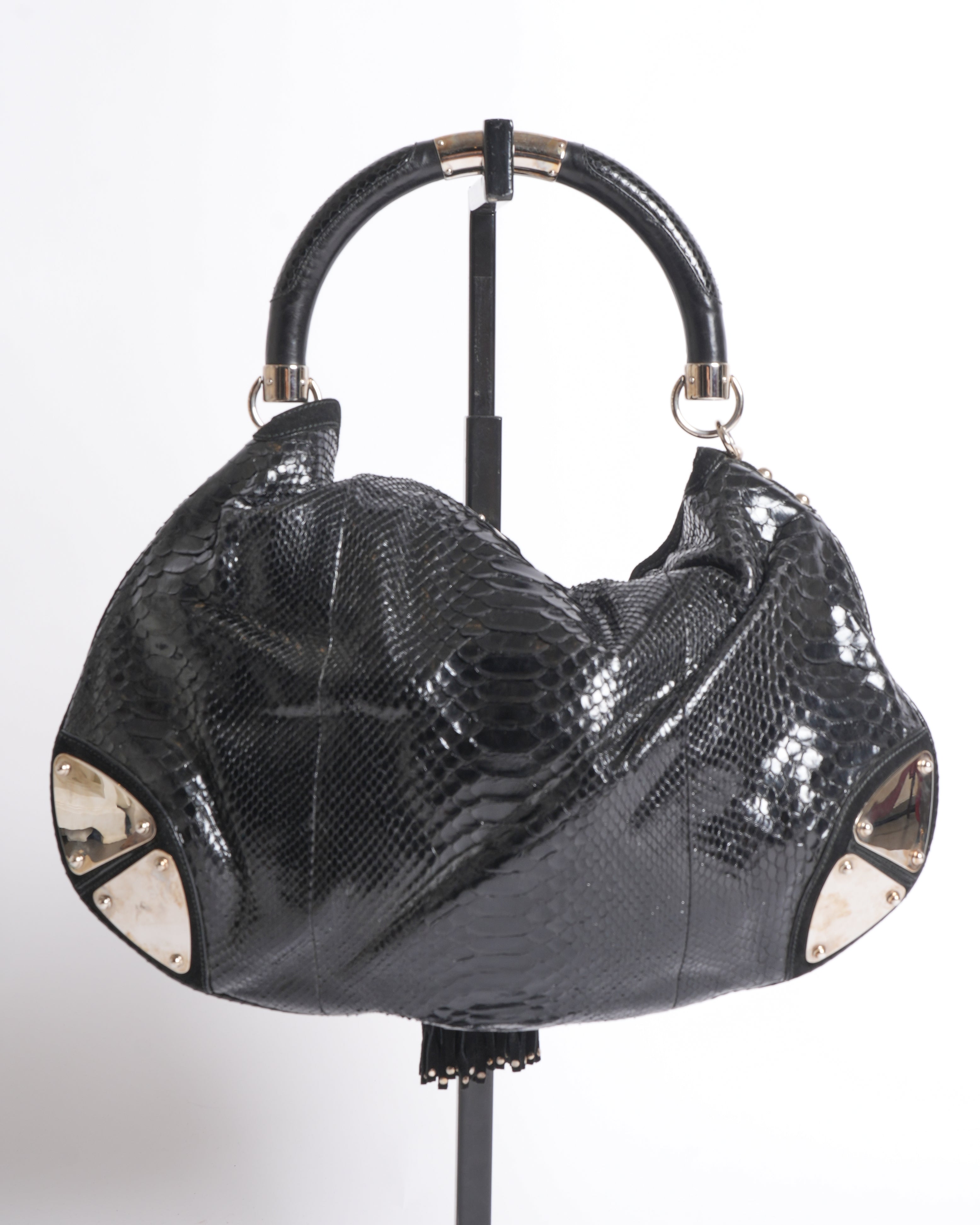 Gucci Indy Puthon Large Handbag In Black
