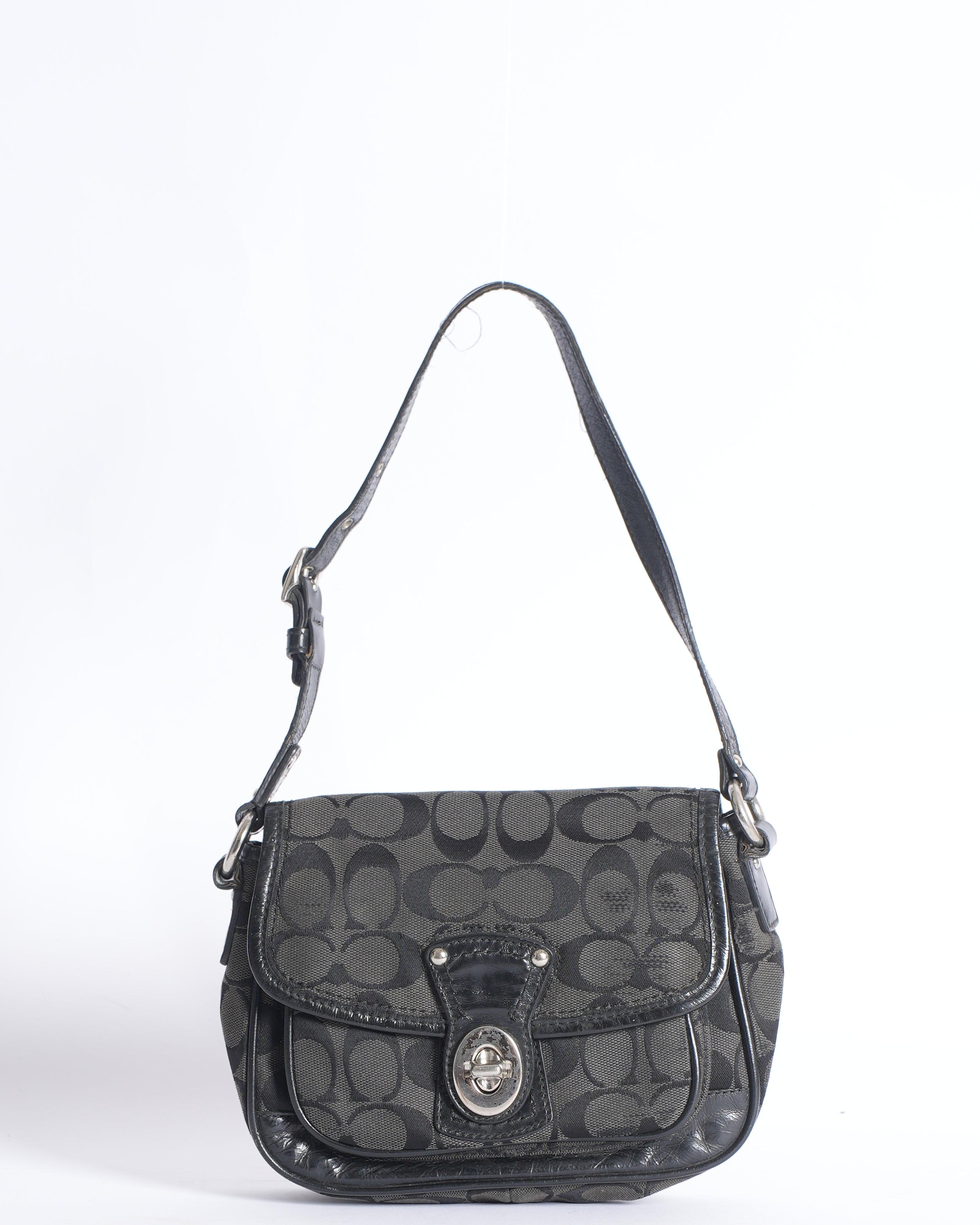 Coach Canvas Shoulder Bag In Black