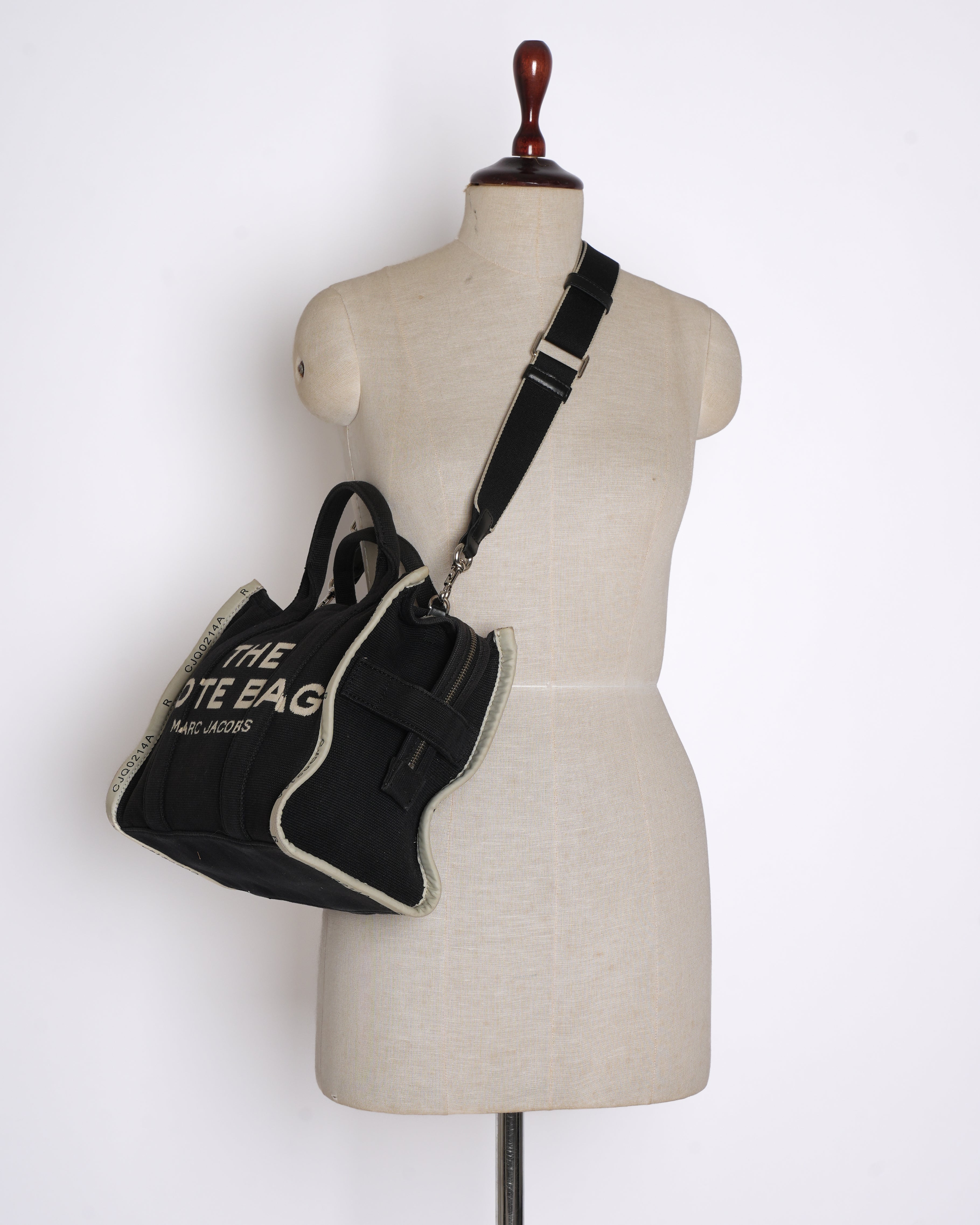 Marc Jacobs Jacquard Tote Bag in Black