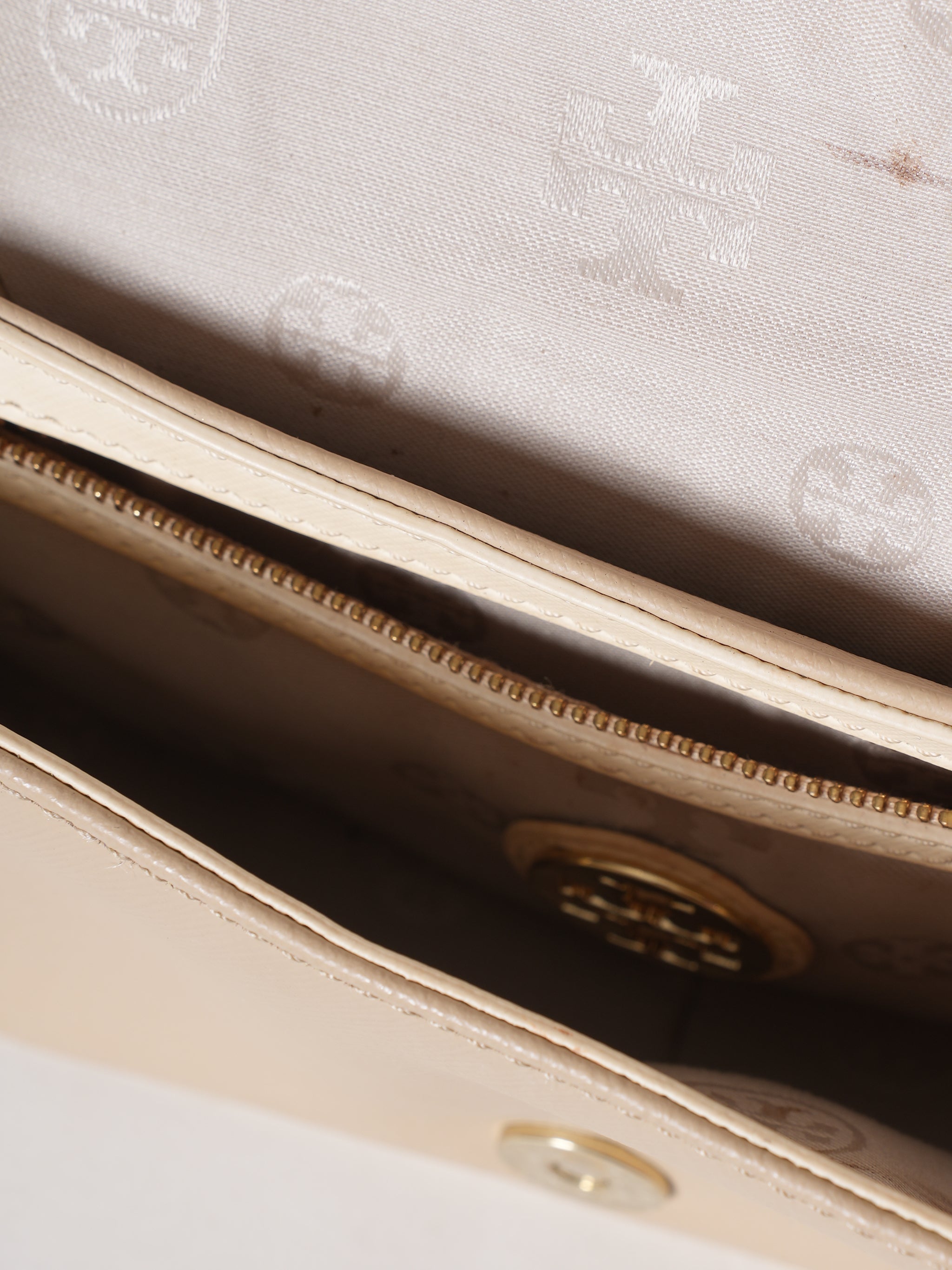 Tory Burch outlets Crossbody