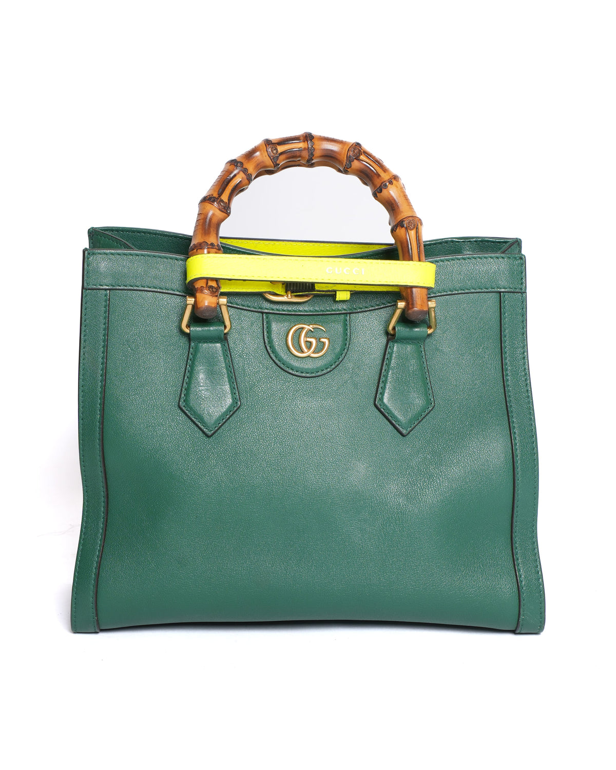 Gucci Medium Diana Bag in Green