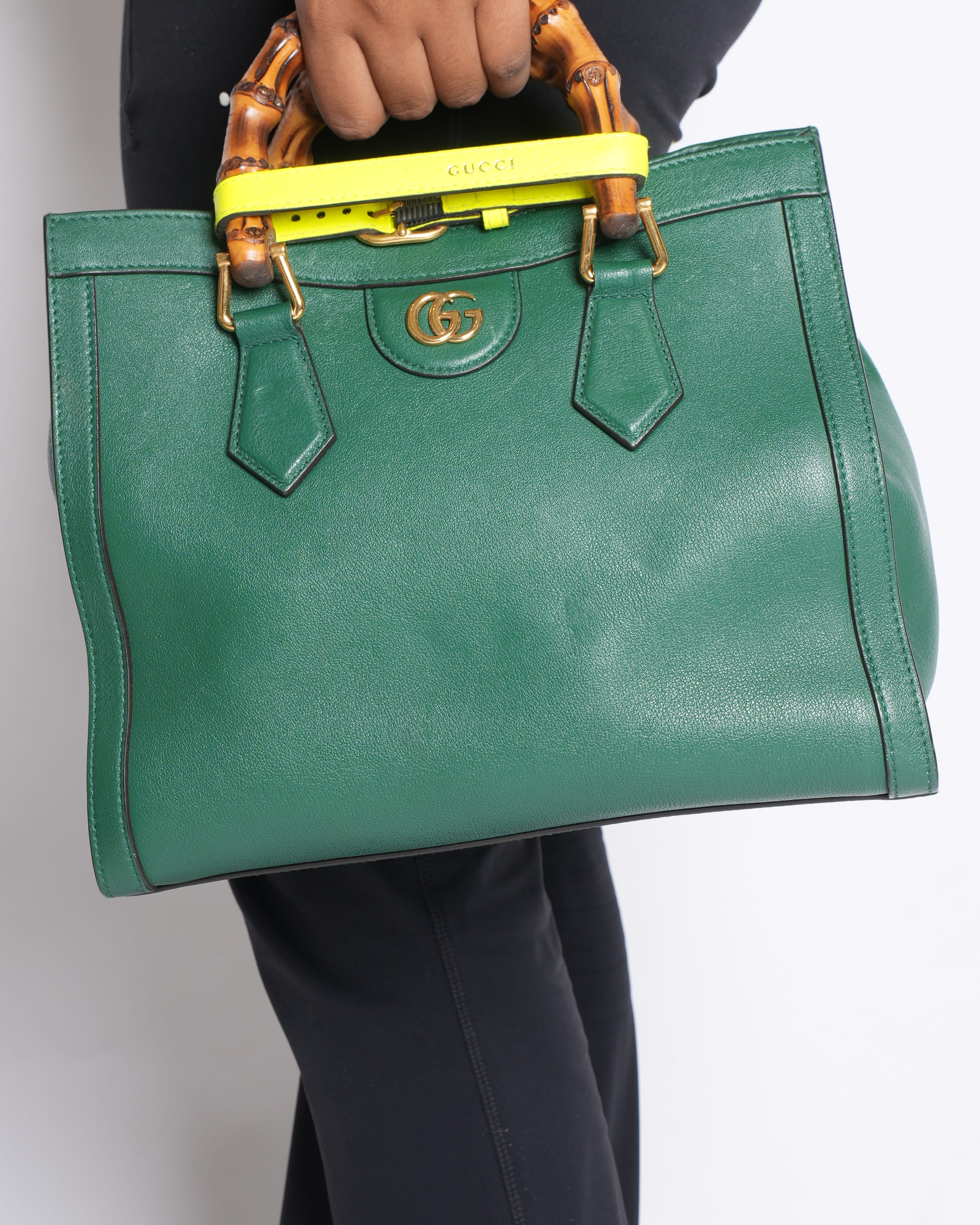 Gucci Medium Diana Bag in Green