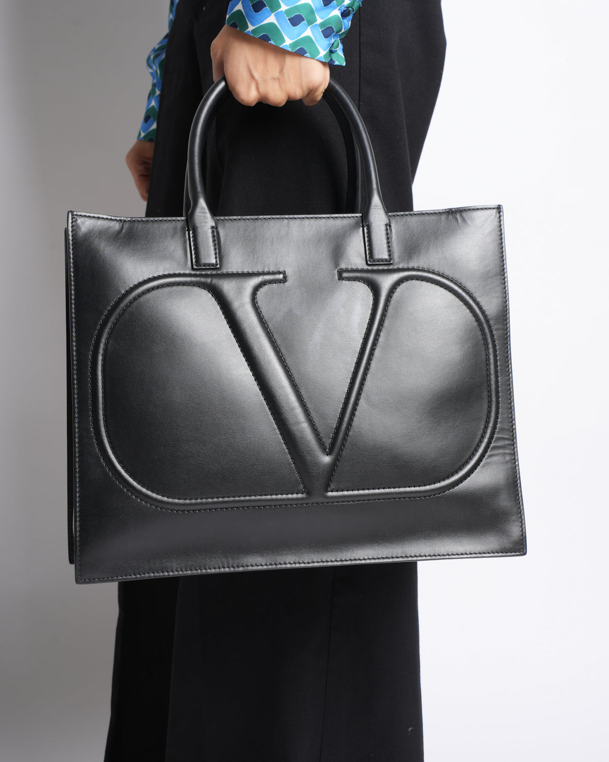 Valentino black leather v logo large tote bag