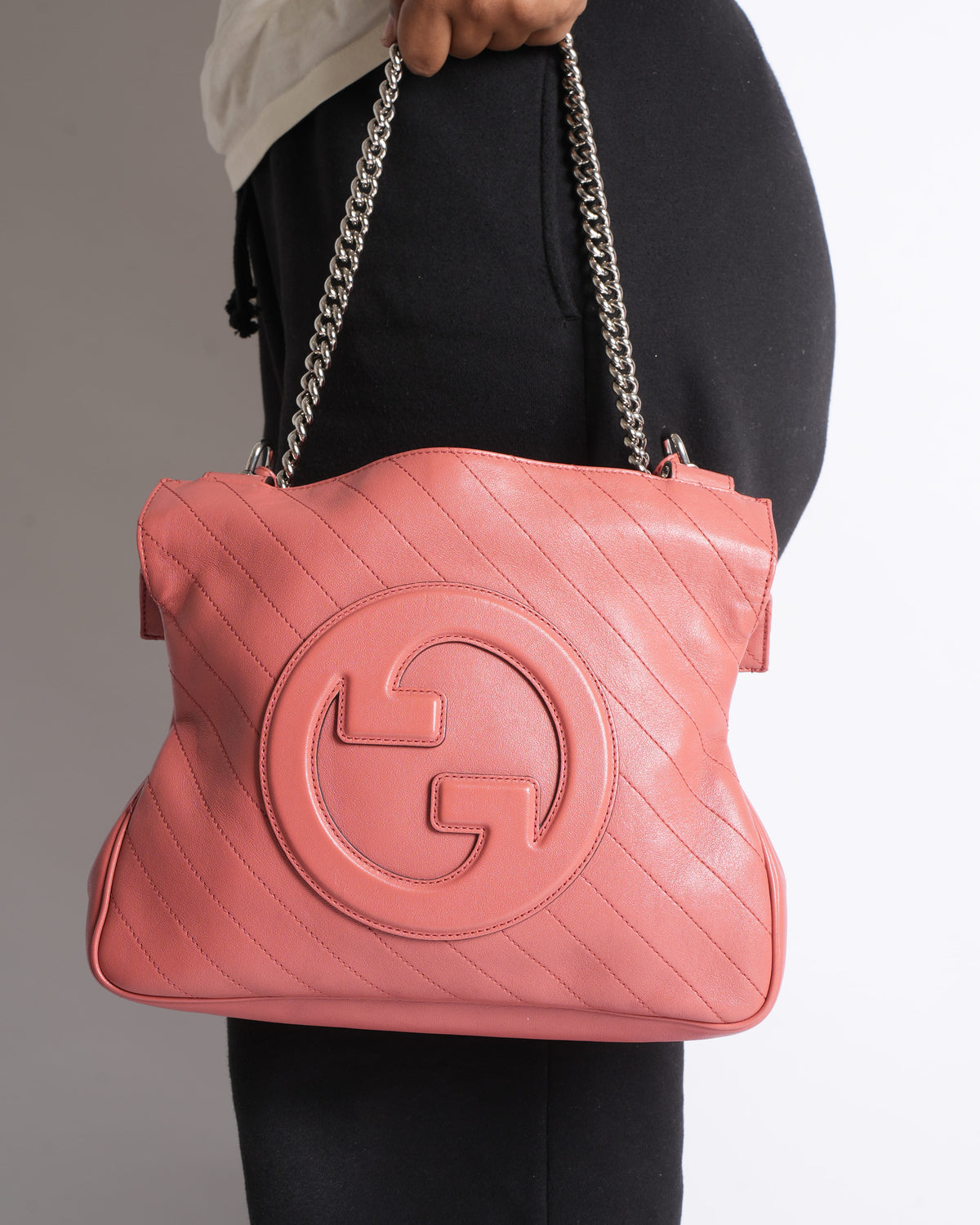 Gucci Pink Quilted Leather Blondie Shoulder Bag in Pink